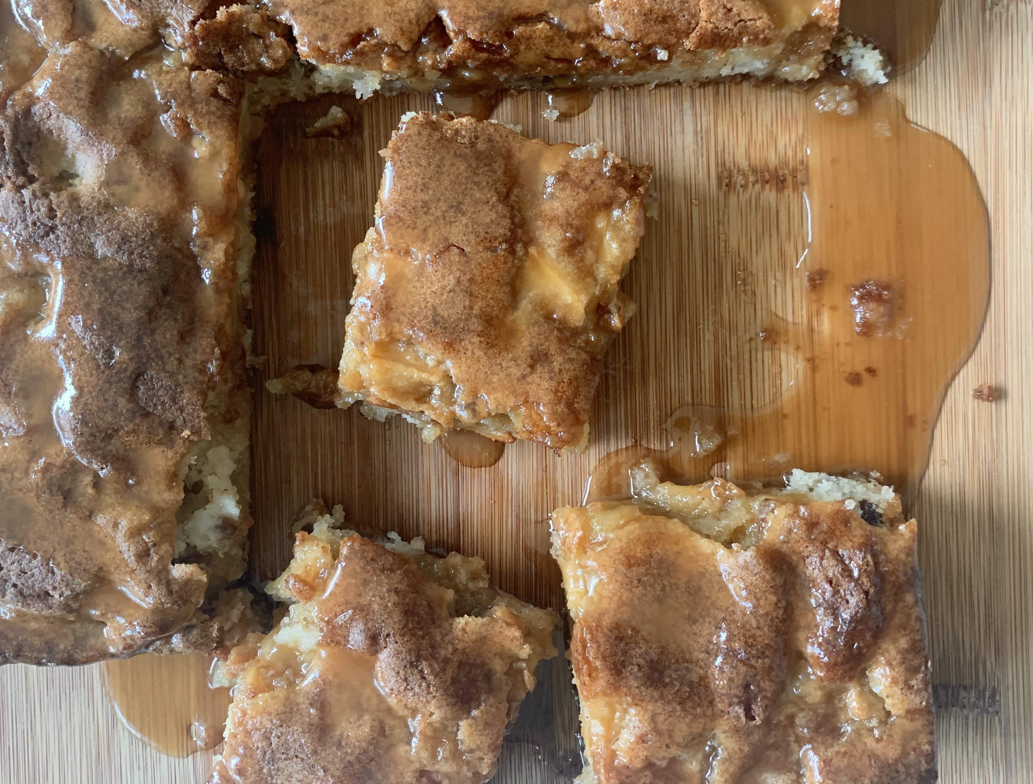 We Baked the Betty Crocker Apple Cinnamon Cake Recipe