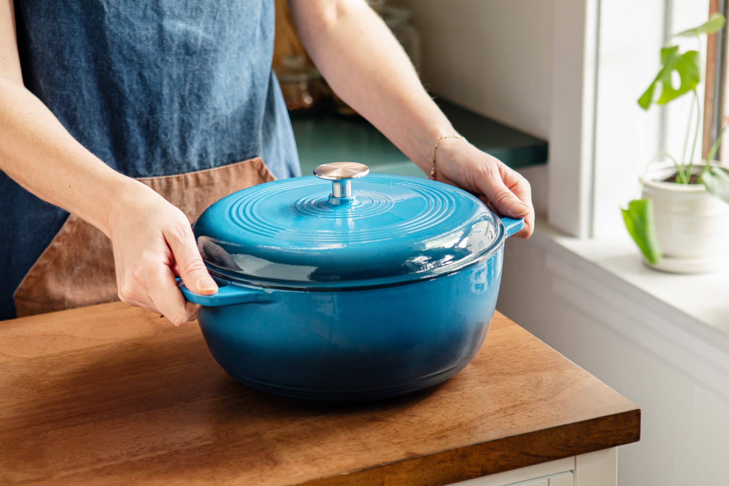 Buy Lodge 6 Qt Porcelain Enamel Coated Cast Iron Dutch Oven 6 Qt., Blue