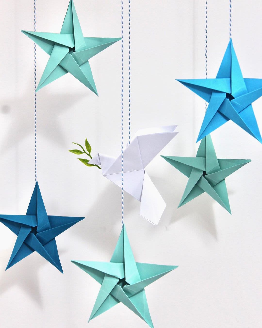DIY origami stars for the Xmas tree