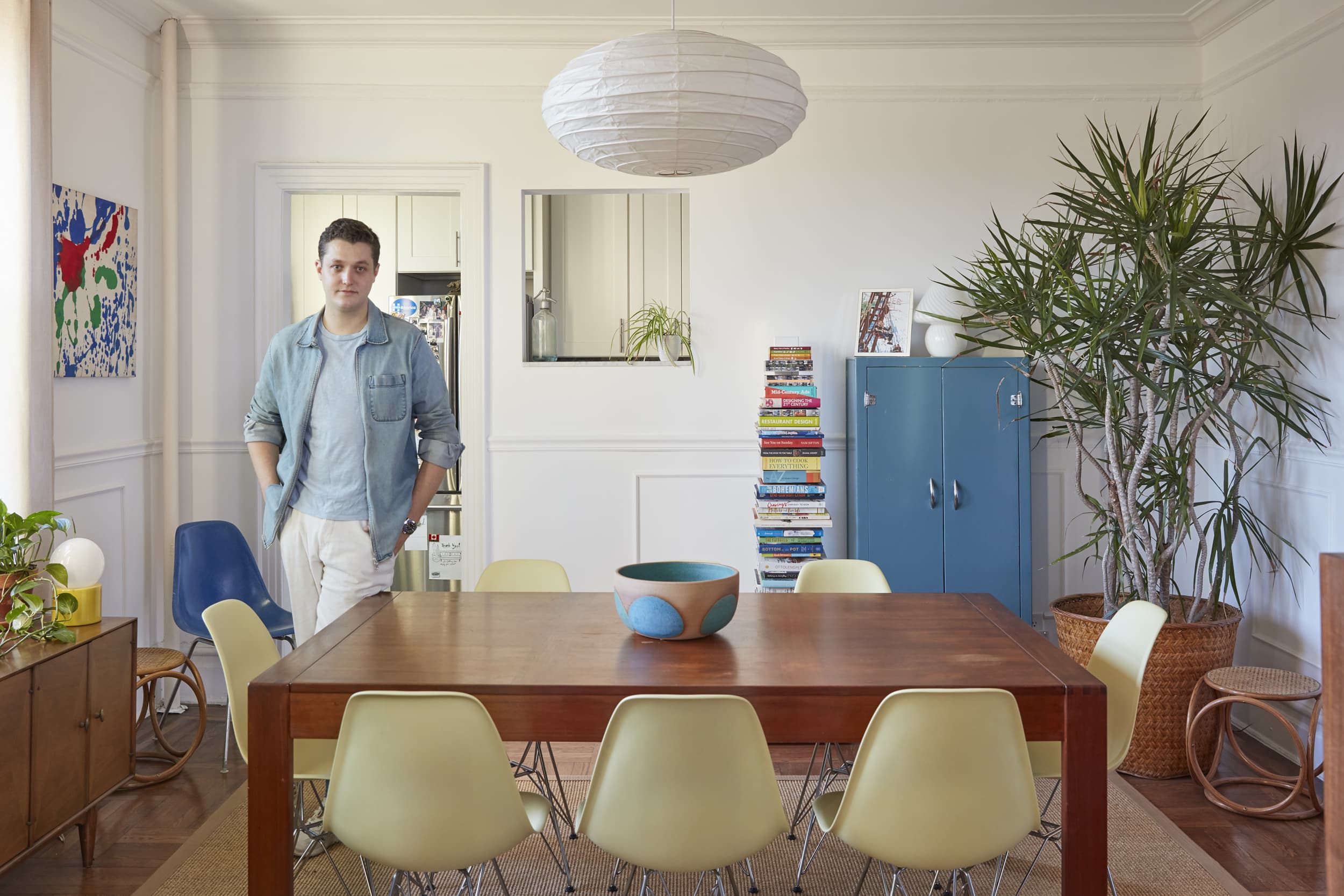 Monochromatic Brooklyn Apartment Home Tour Photos | Apartment Therapy