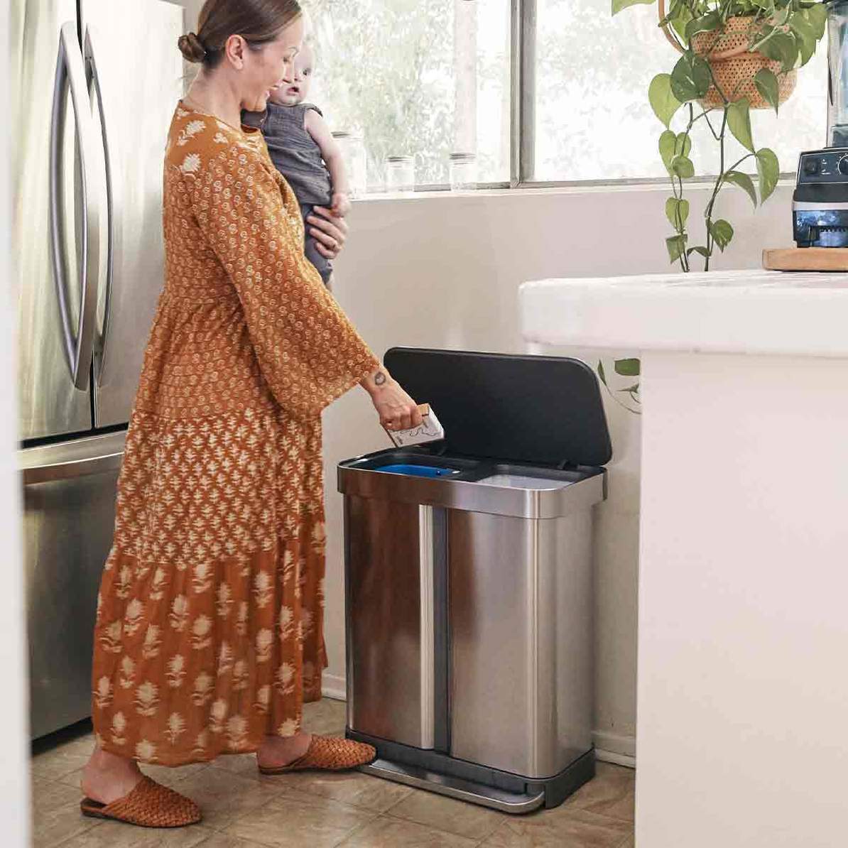 Simplehuman 58L Garbage Can Review - Simplehuman Dual Compartment Trash Can  