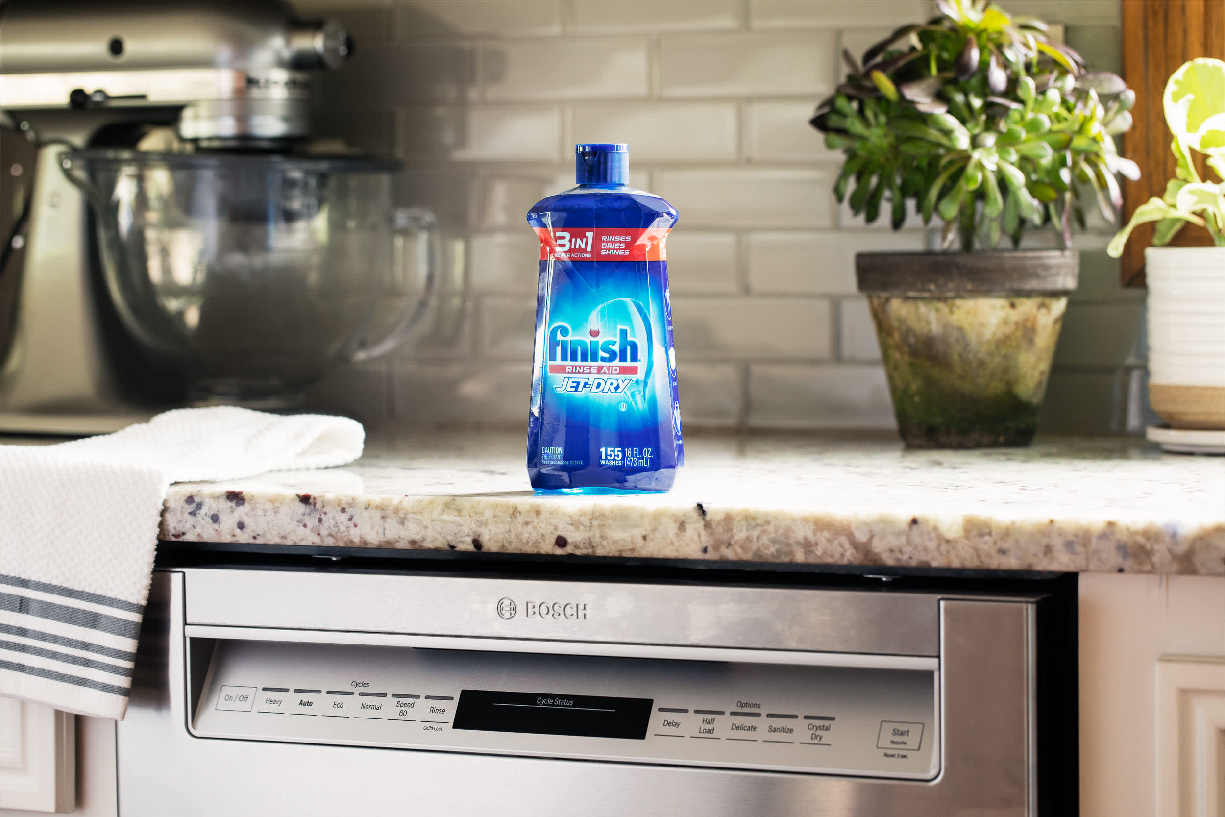 How to Clean a Bosch Dishwasher That Is Leaving Detergent Residue on  Glasses