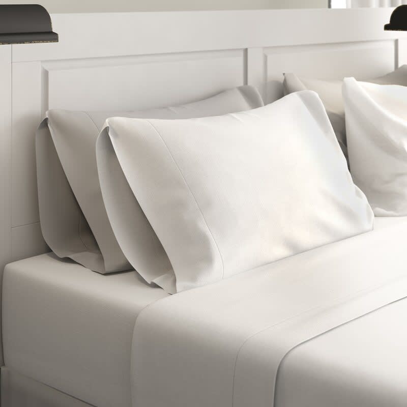 Pillows & bed sheets under $25: 243,000 5-star reviews say these are the  best