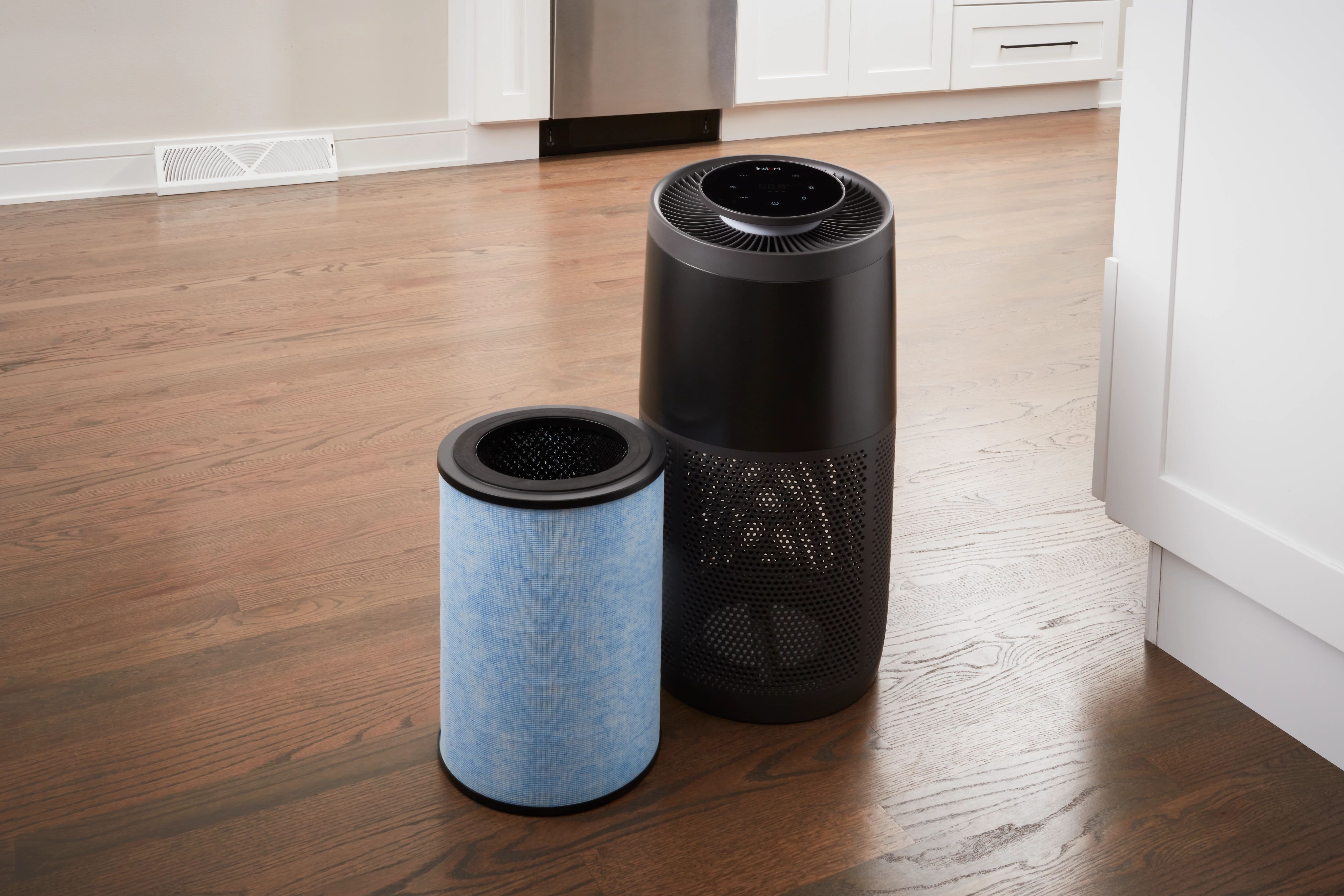 Instant brands store air purifier