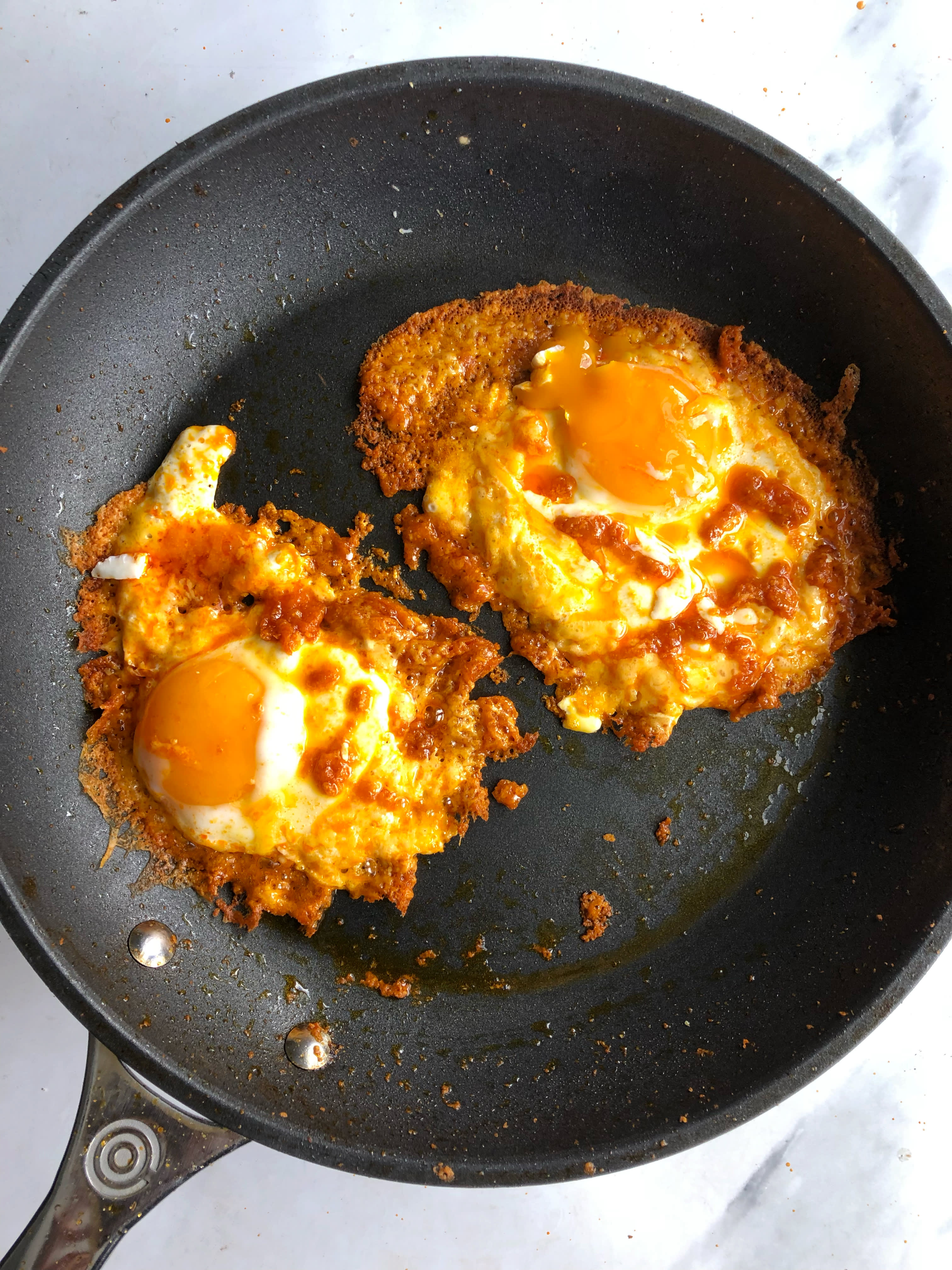 Rachael's Tangy, Spicy Cast-Iron Skillet Pizza