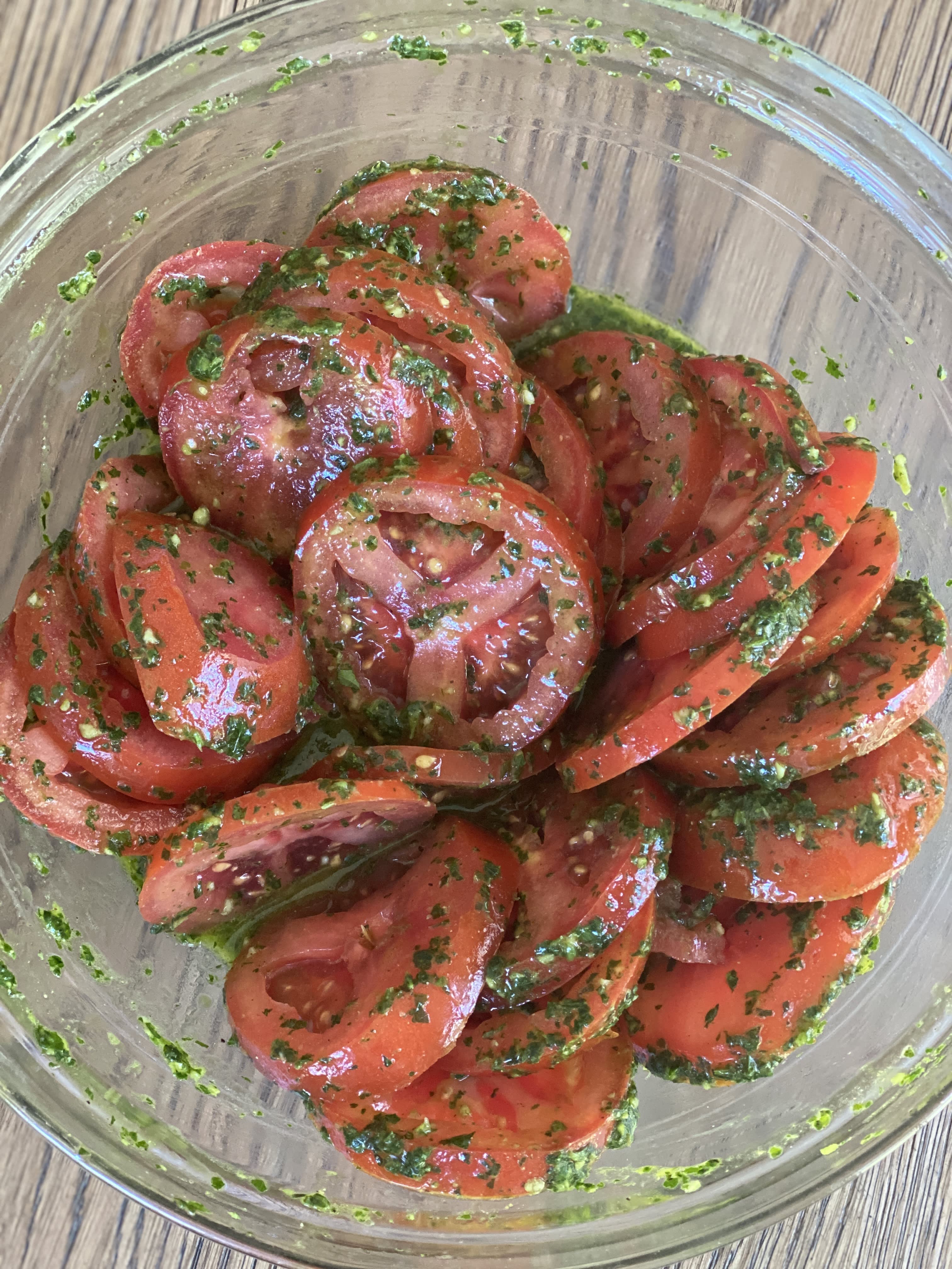 Ina Garten's Heirloom Tomato Salad (Recipe Review)