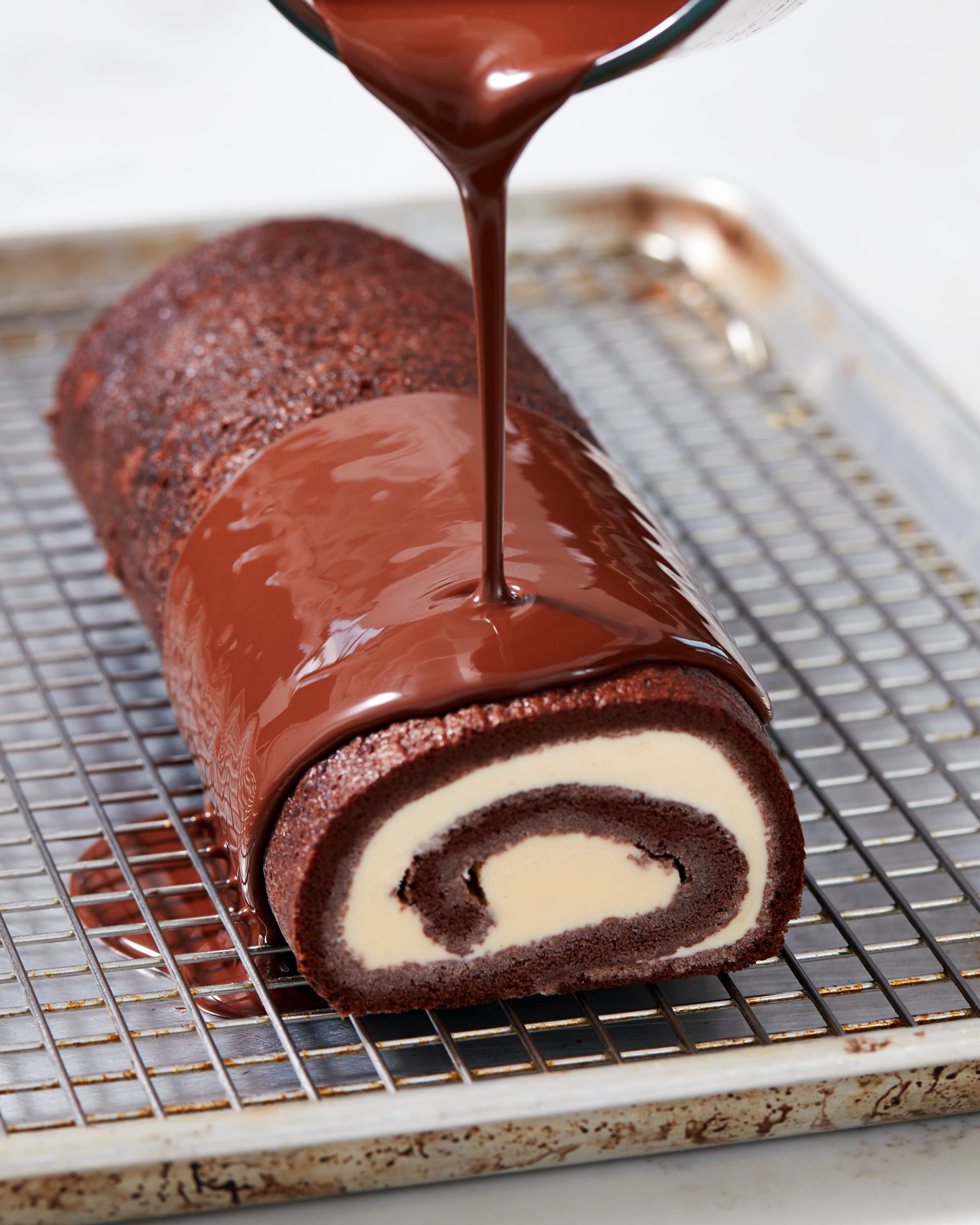 Chocolate Ice Cream Roll Cake Recipe 