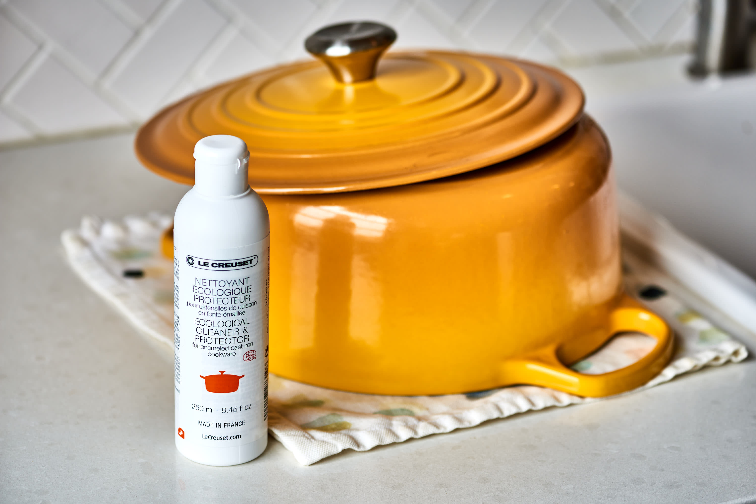 Le Creuset Enameled Cast Iron Cookware Cleaner