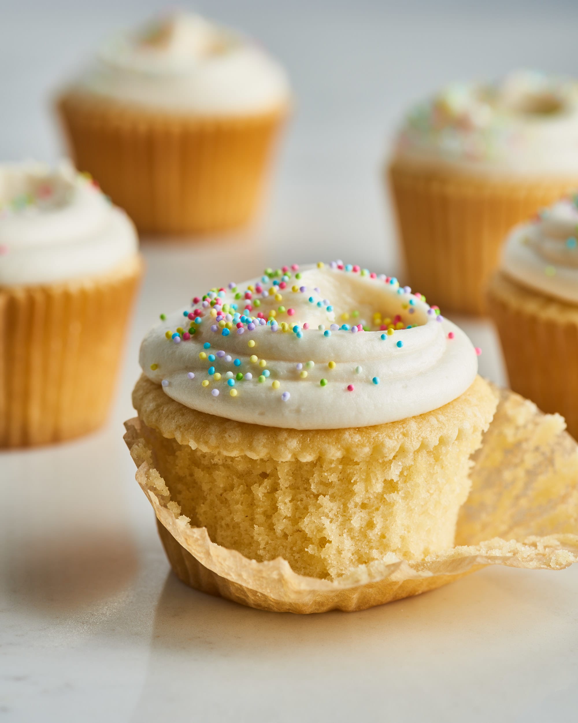Vanilla Cupcakes (that actually stay moist)