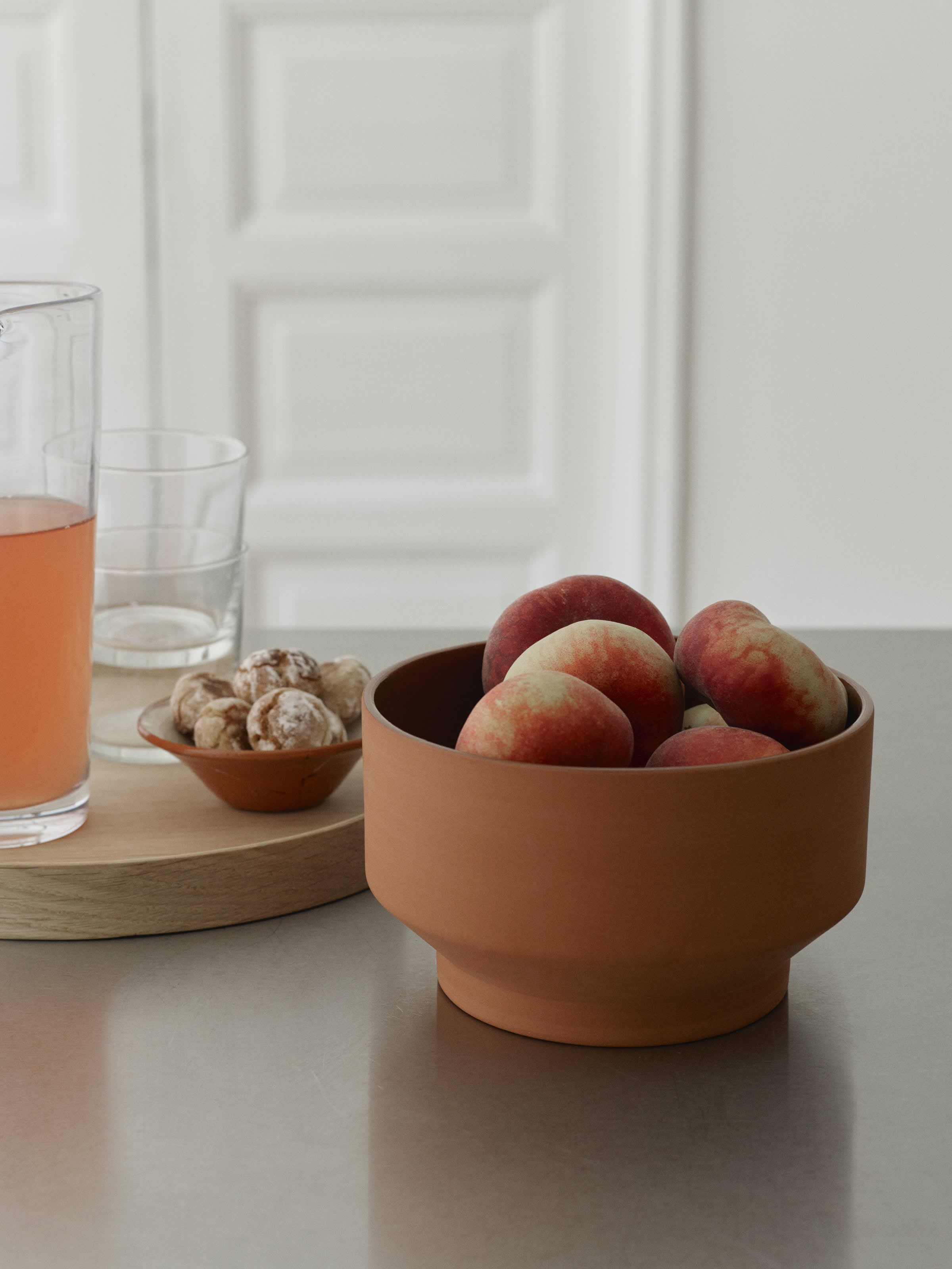 Sculptural Bowls Are Good for Displaying Fruit & More, in the