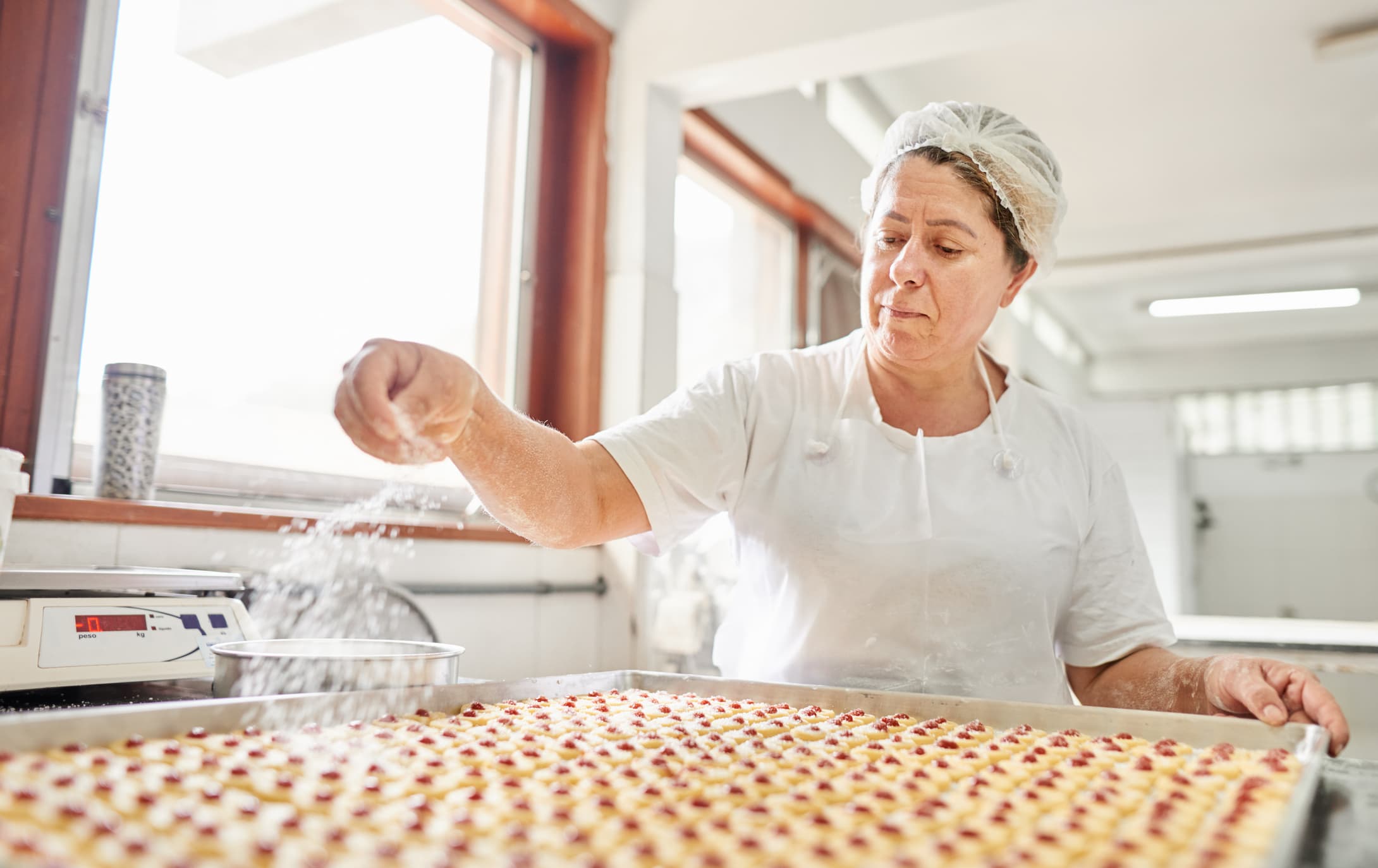 How To Properly Clean And Sanitize Your Kitchen, According To A Culinary  School Instructor