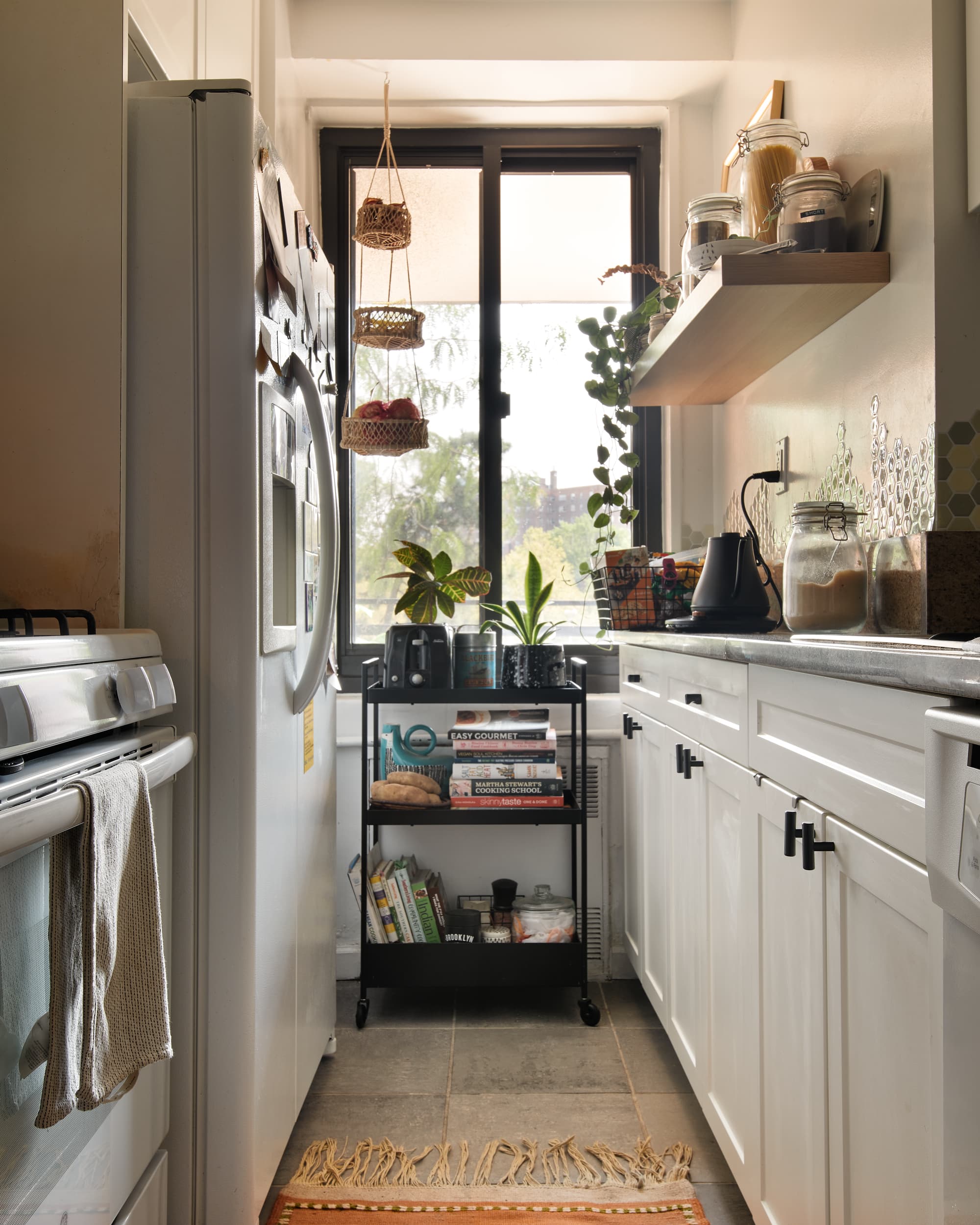 20 Easy Storage Ideas to Steal from this Narrow Kitchen in Harlem ...