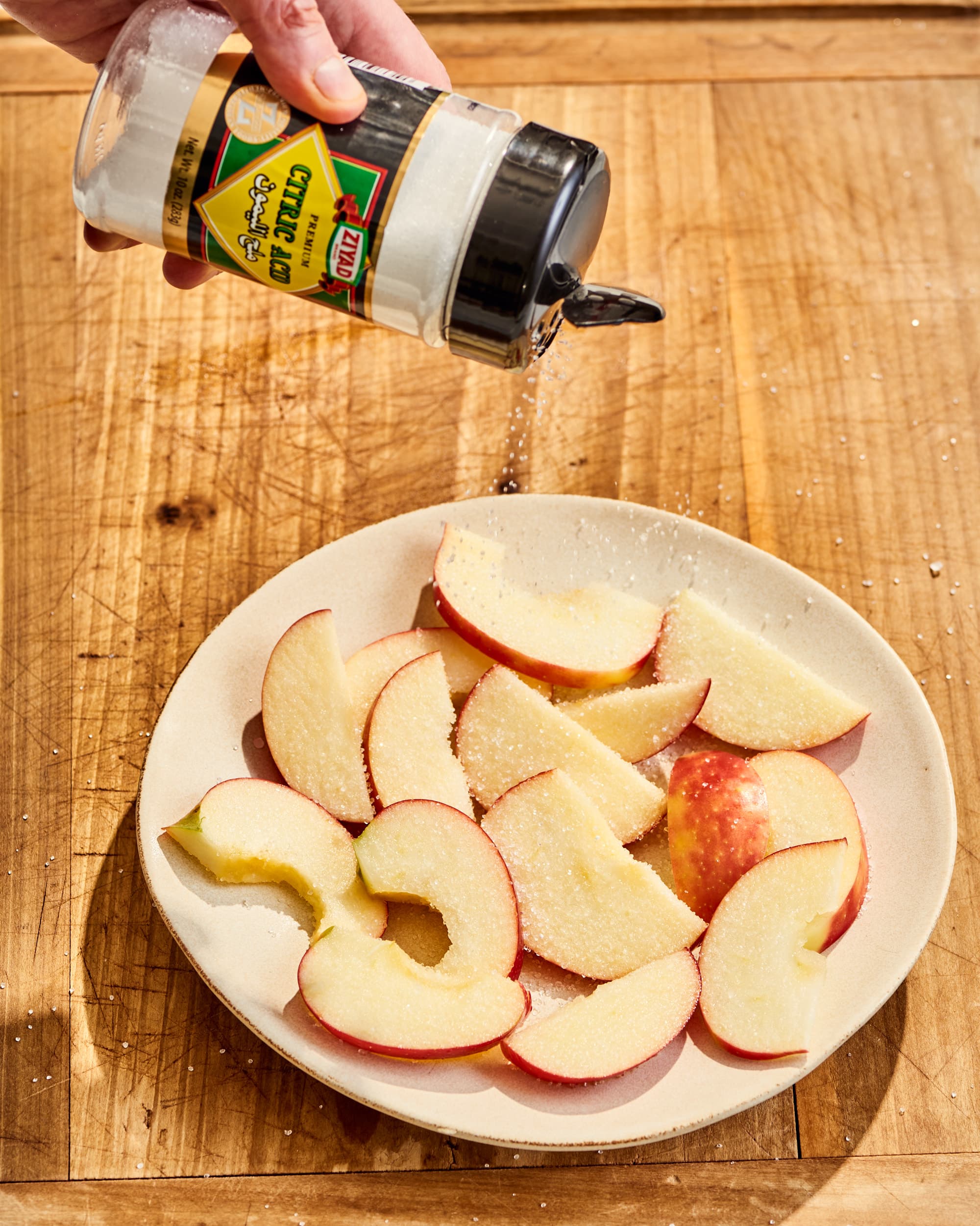 The Best Way to Prevent Cut Apples From Browning