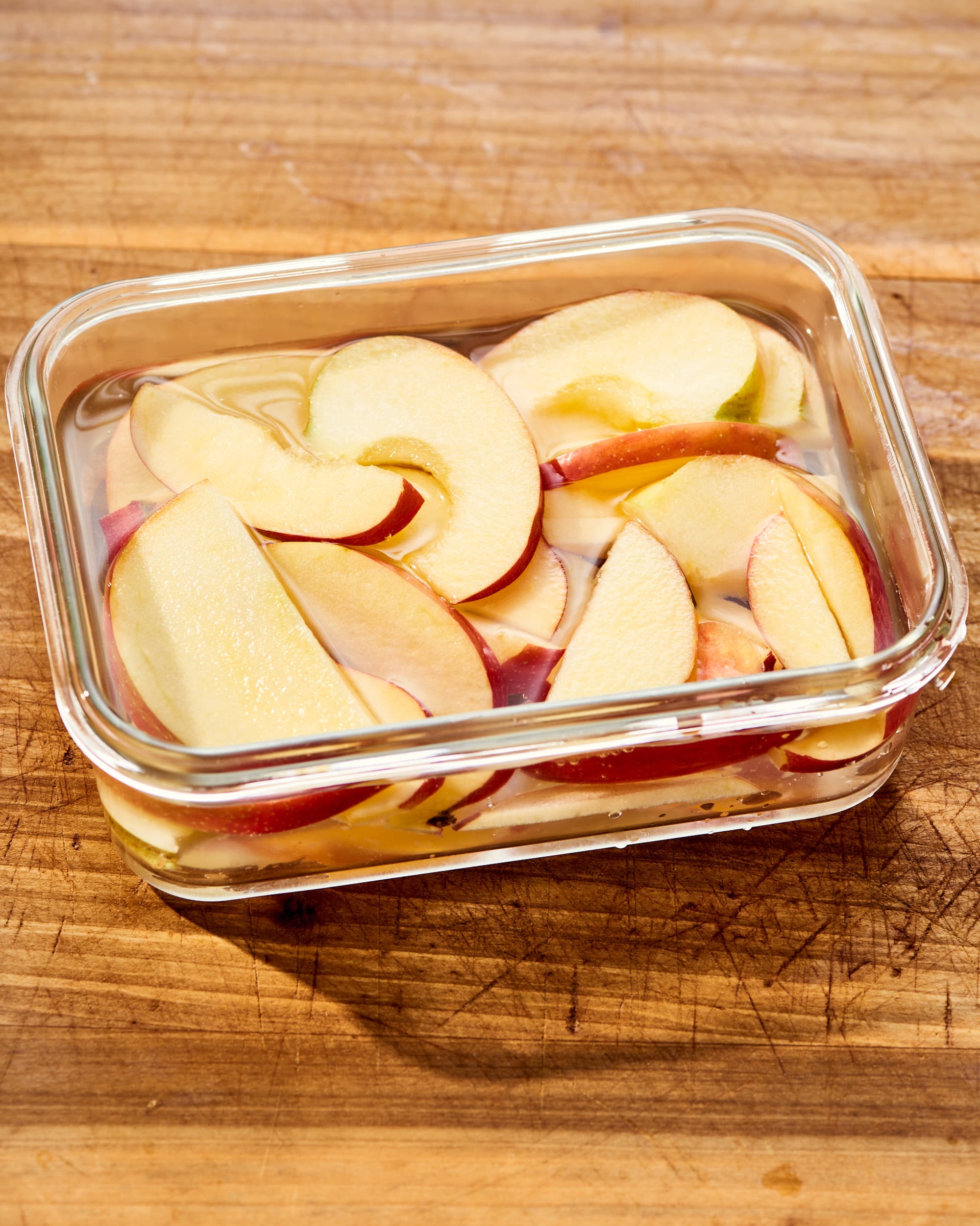 10 Ways to Keep Apple Slices from Browning - Insanely Good