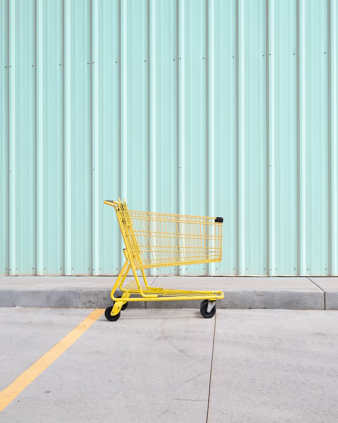 Luxury High-Rise Apartment Home Delivery And Grocery Services preview