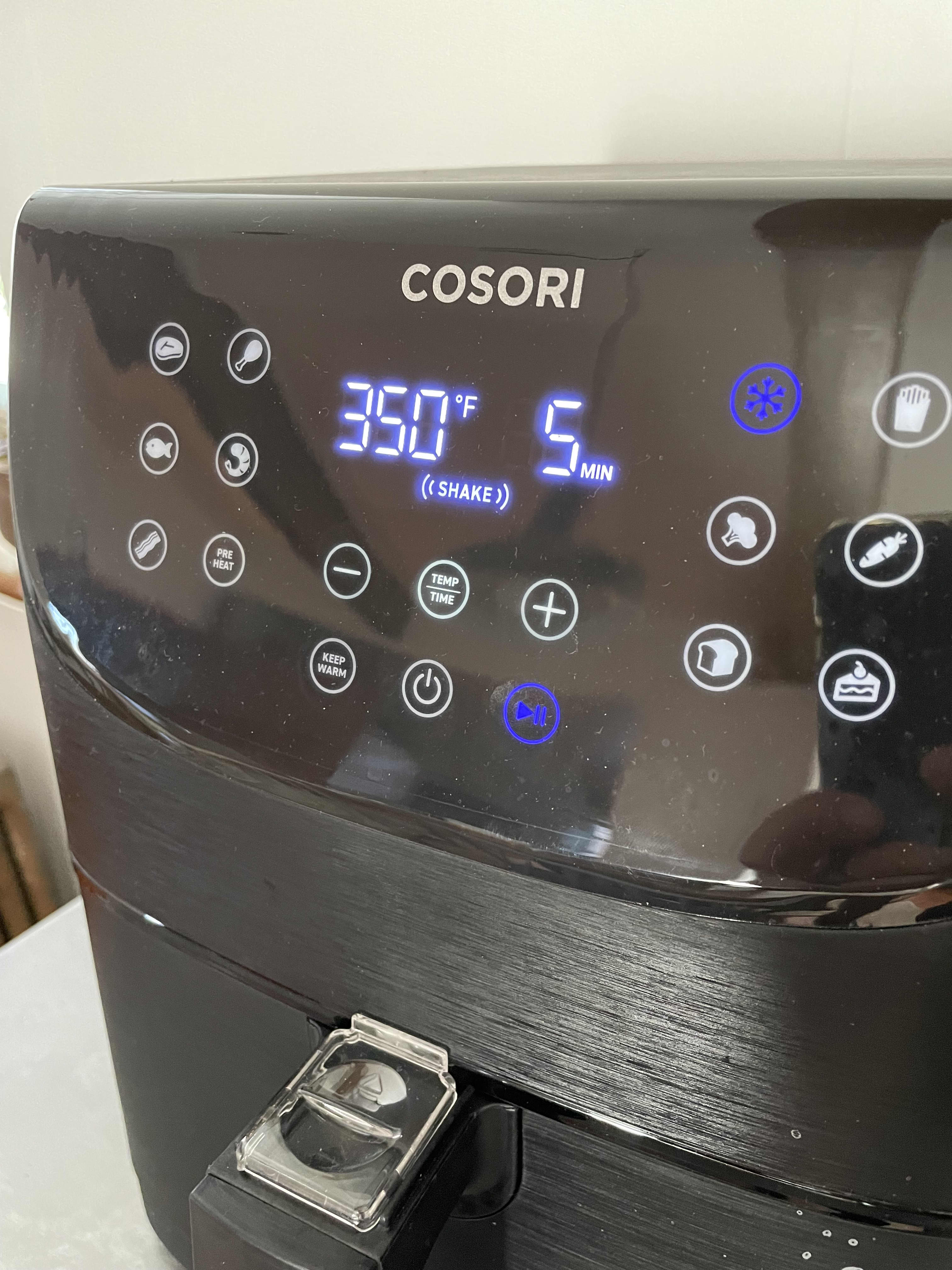 Cosori 3.7-Quart Air Fryer Review