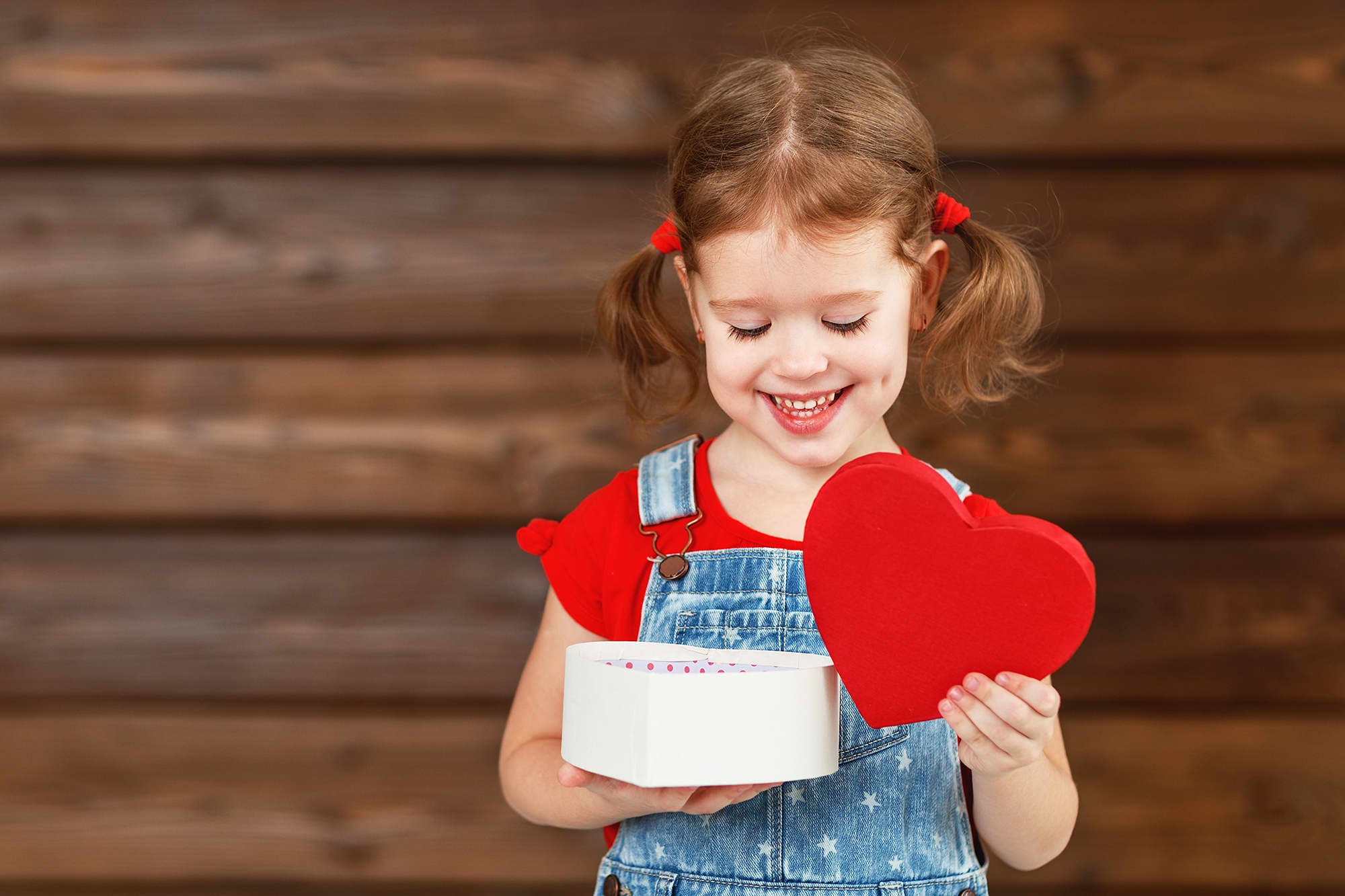 23 Fun STEAM and STEM Activities for Kids  Valentine day crafts, Candy bar  crafts, Personalized valentines