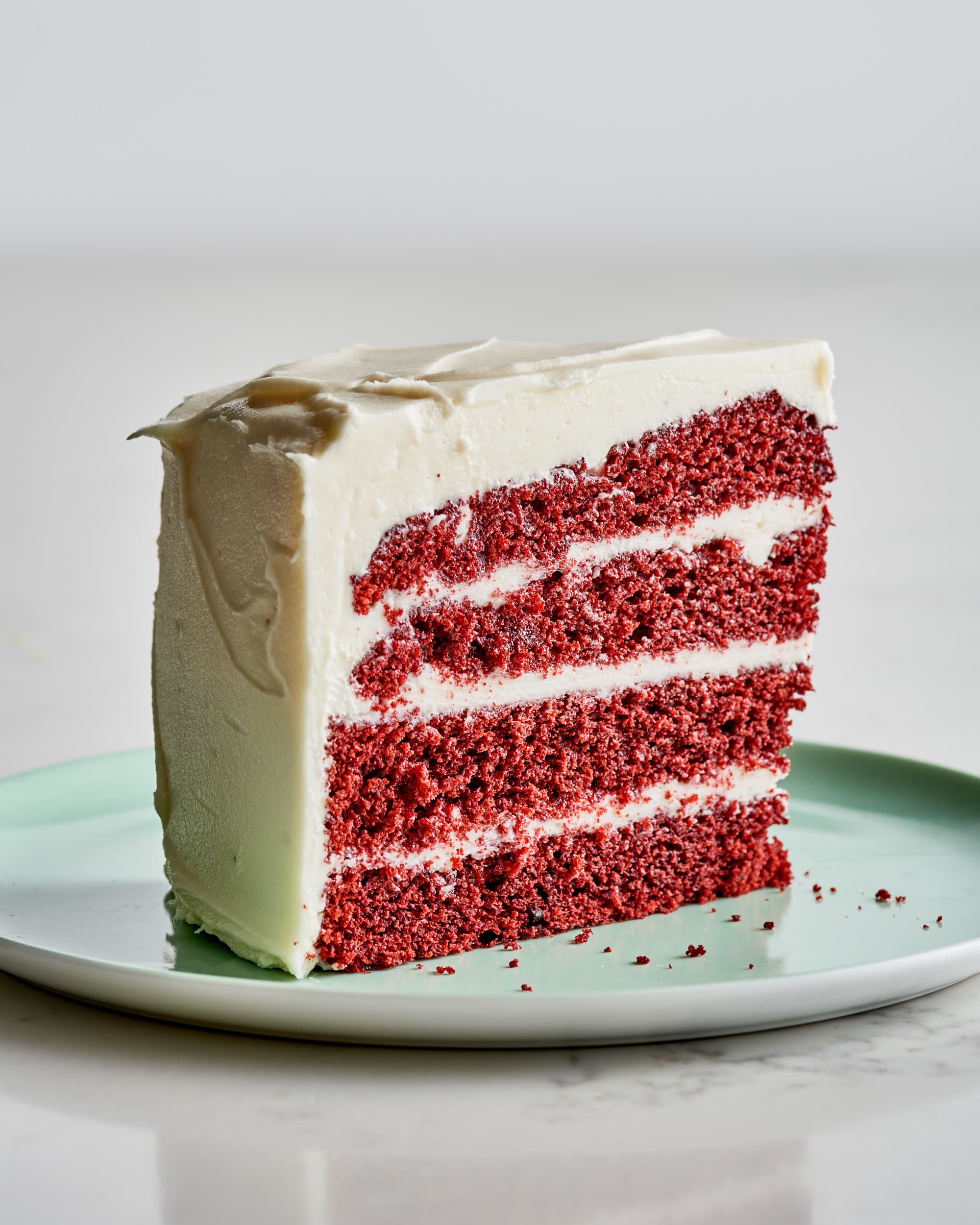 https://cdn.apartmenttherapy.info/image/upload/v1642797289/k/Photo/Series/2022-01_Recipe-Showdown_Red-Velvet-Cake/2022-01_Recipe-Showdown_Red-Velvet-Cake_King-Arthur-2022-01-20_ATK0067.jpg