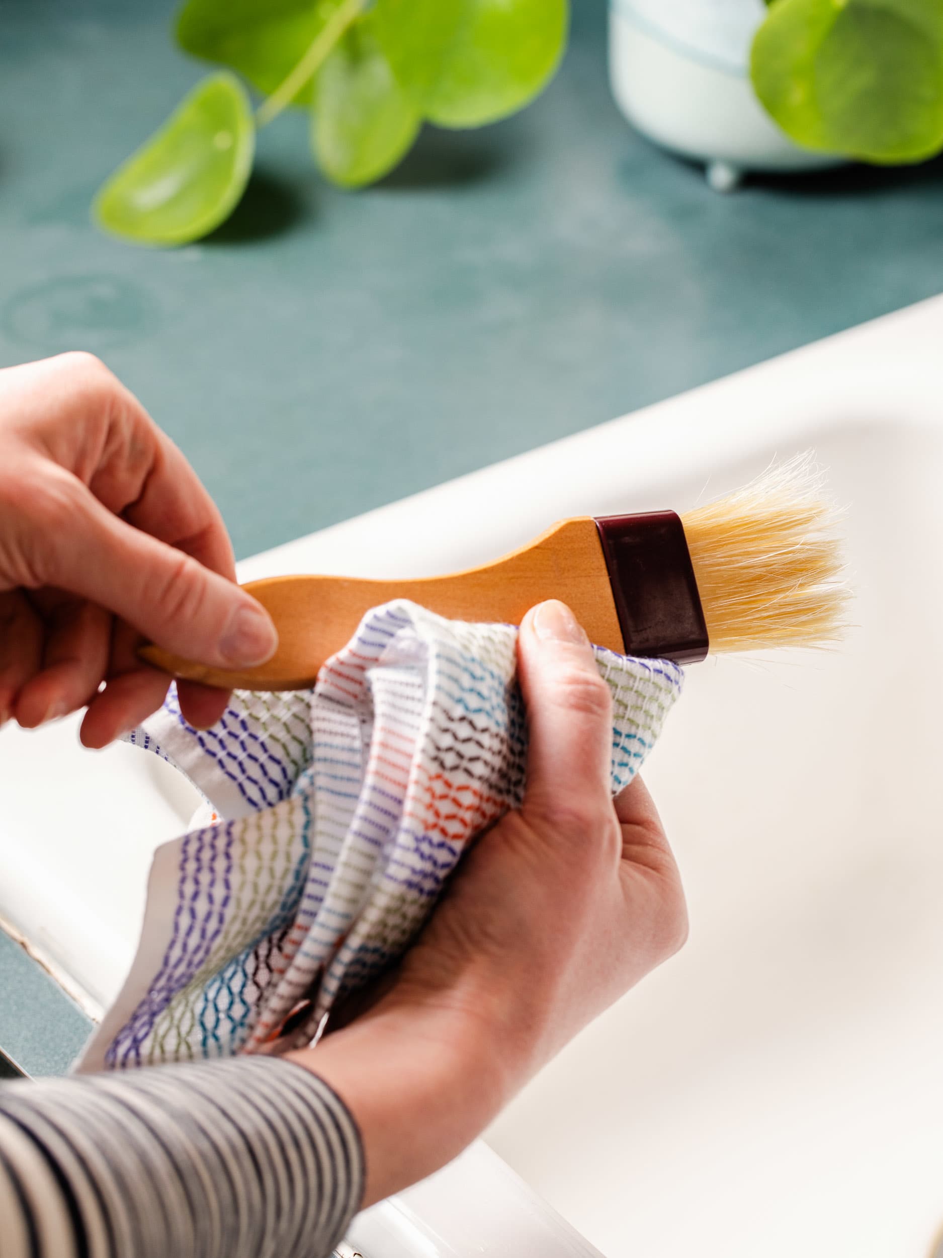How To Clean a Sticky Pastry Brush