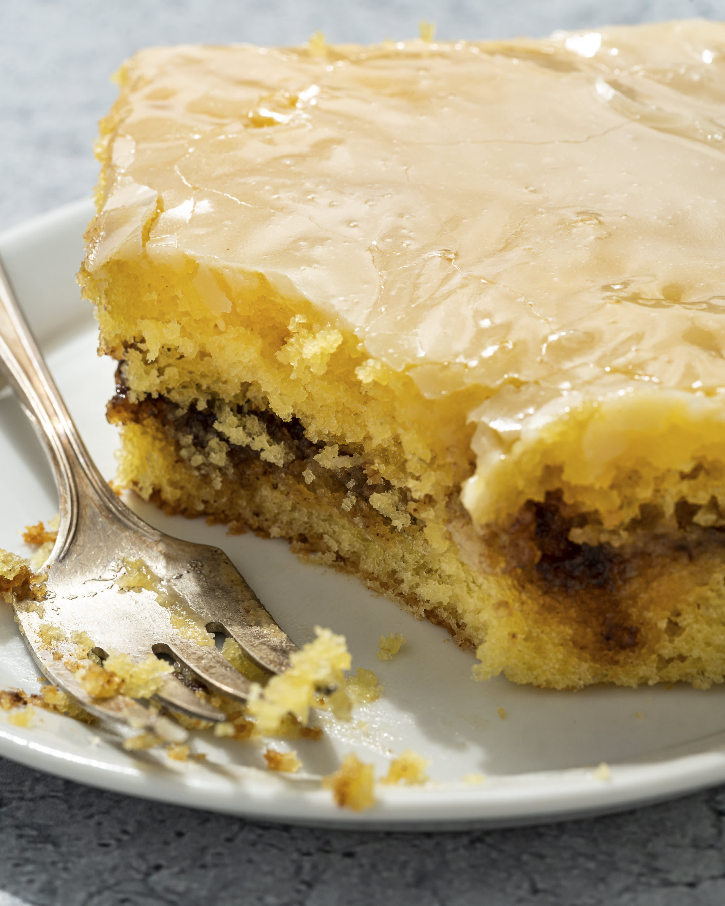 Jägermeister and Honey Bundt Cake Recipe by Tina_colada_81 - Cookpad