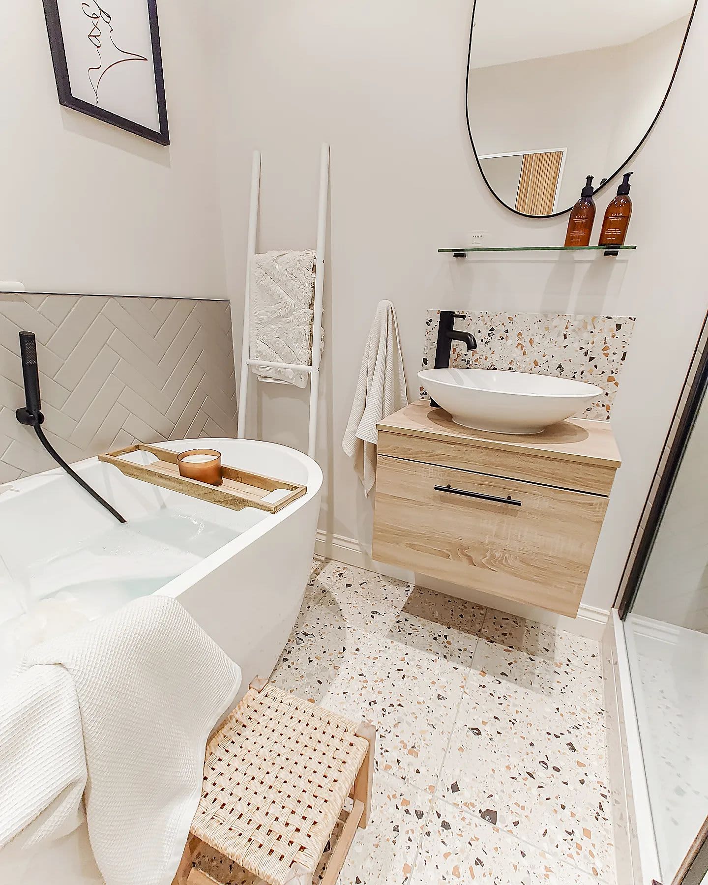 18 Small Bathroom Ideas for Decorating Tiny Spaces   Apartment Therapy