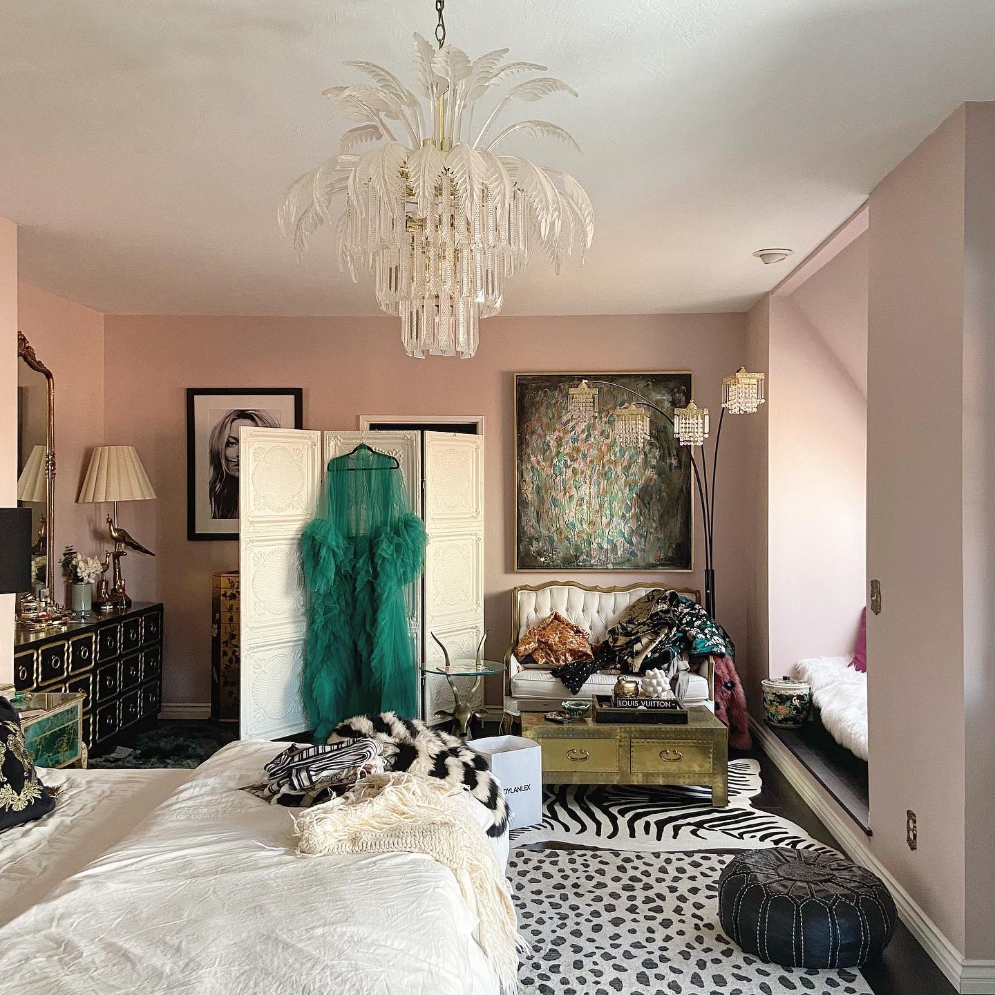 24 Pink Bedroom Ideas You'll Love