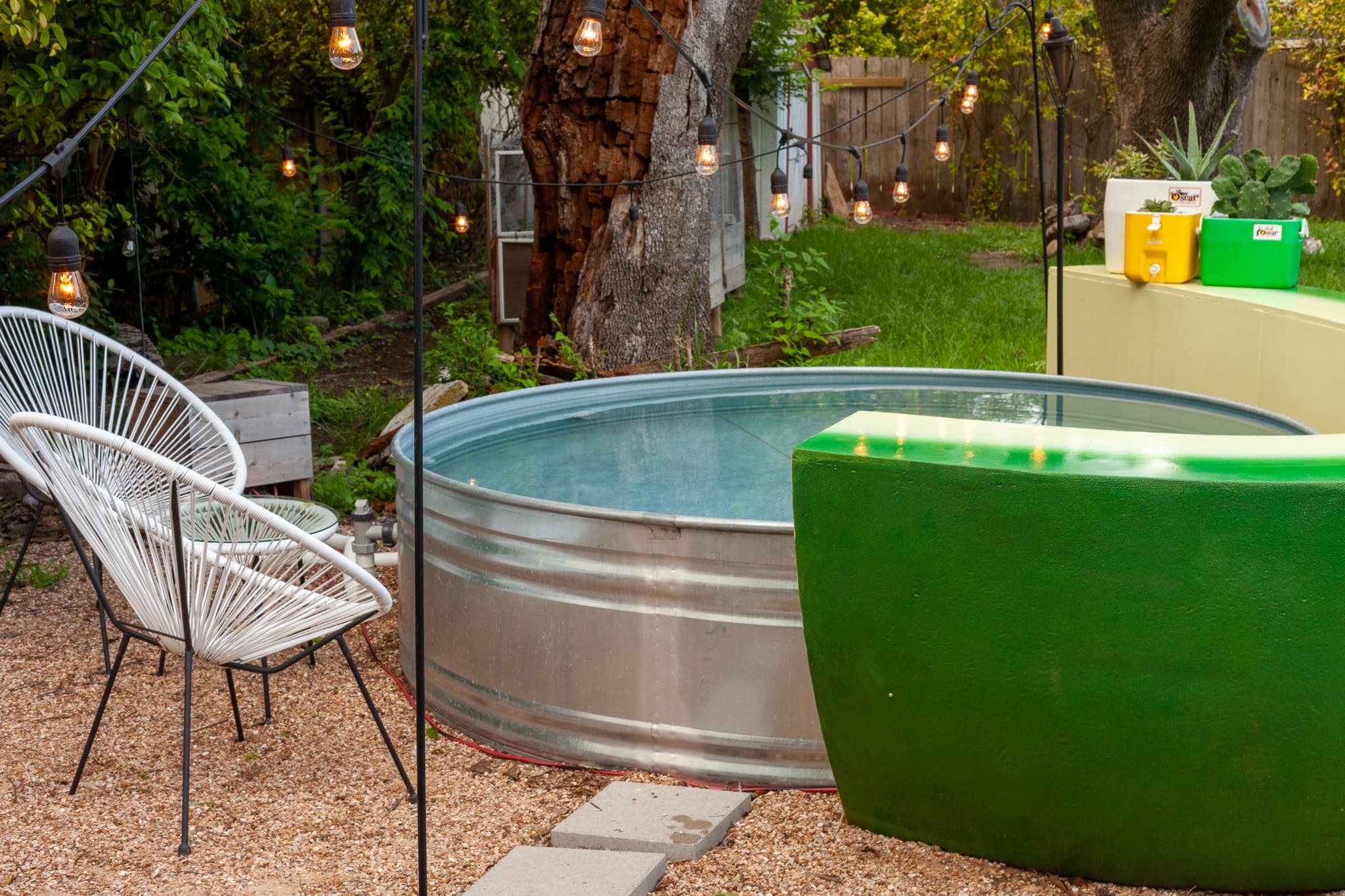 Stock Tank Pools for Your Backyard - The New York Times