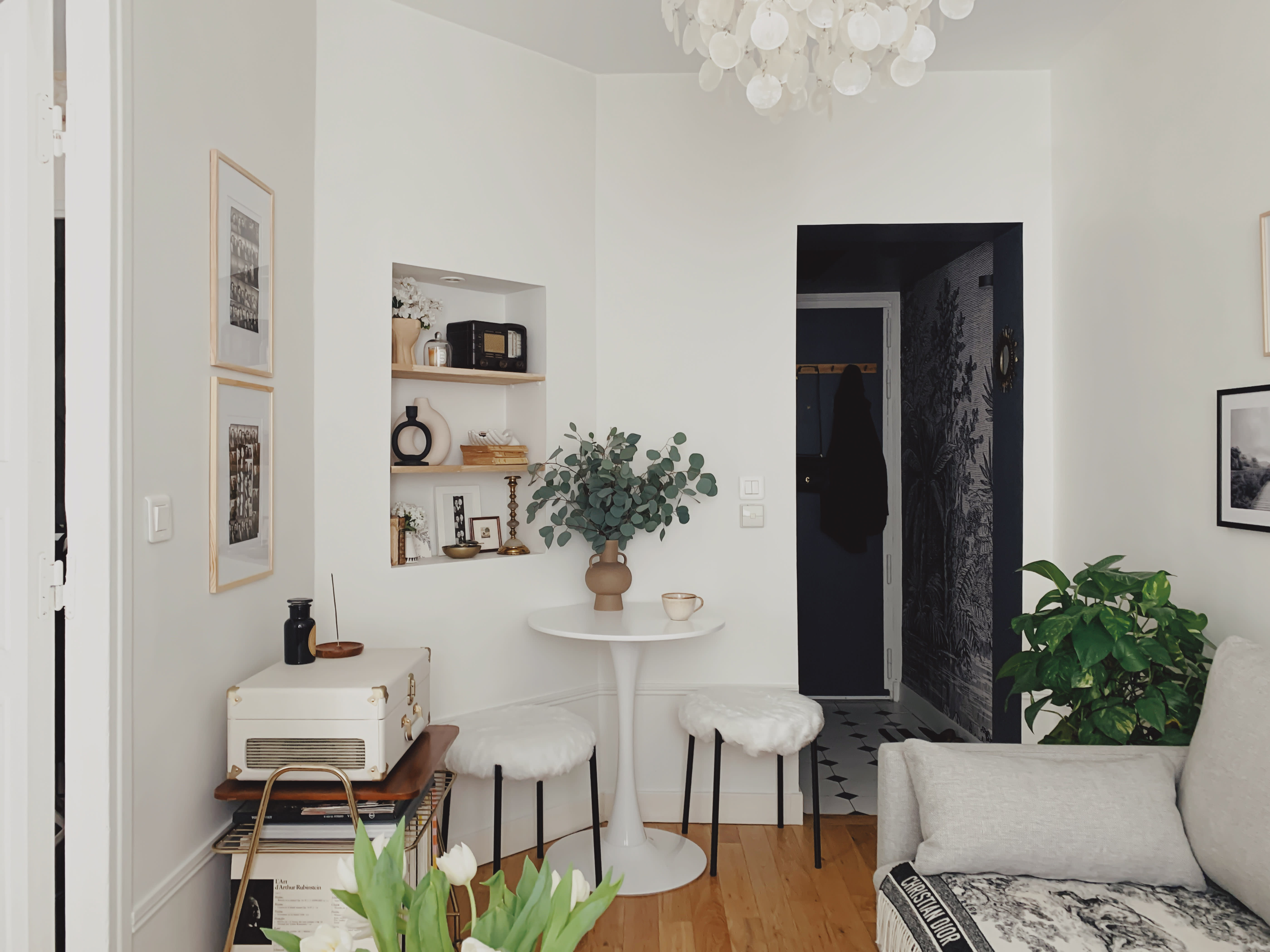 The Best Small-Space Decorating Ideas We've Seen at Apartment Therapy in  2022