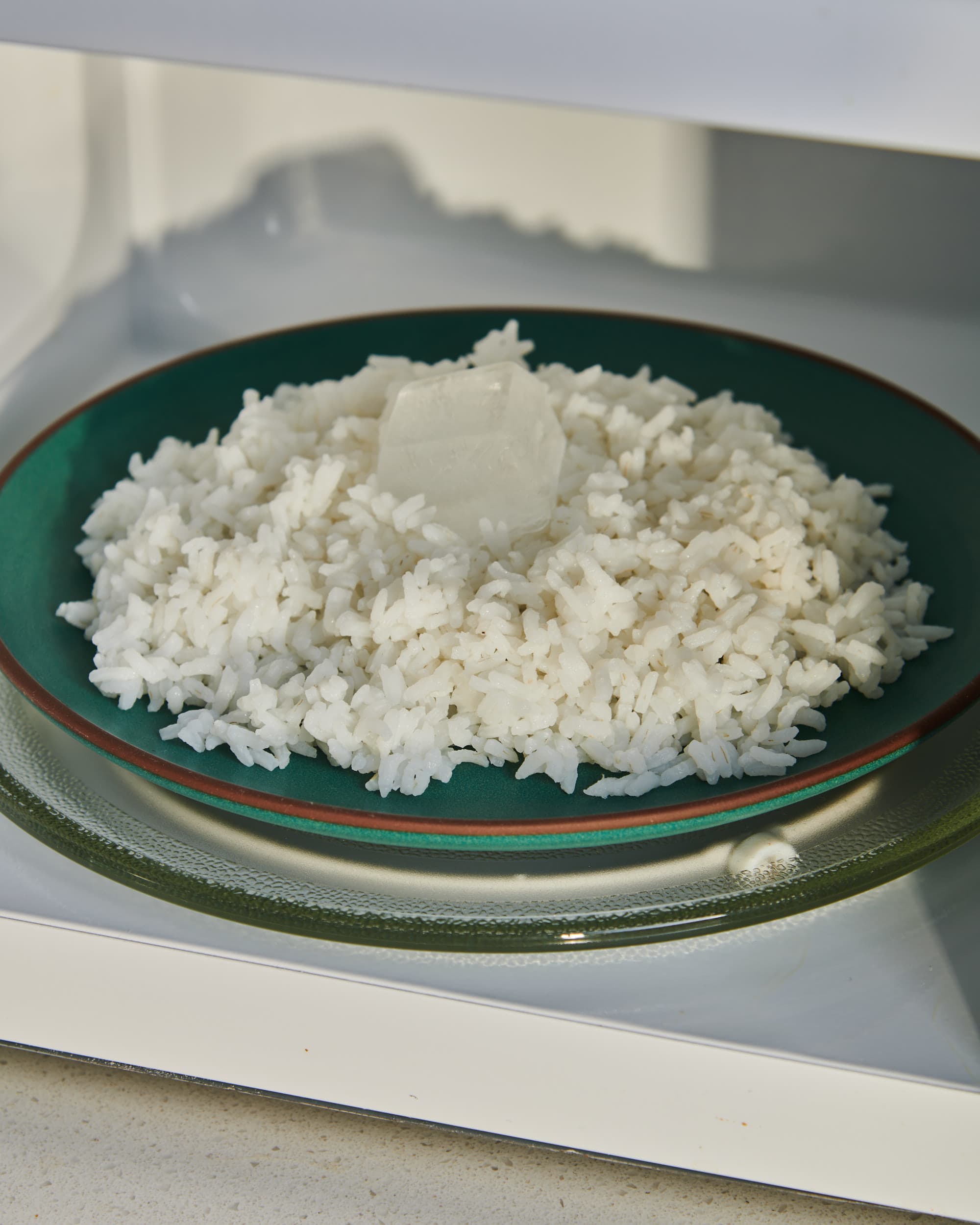 How to Microwave Rice the Easy Way
