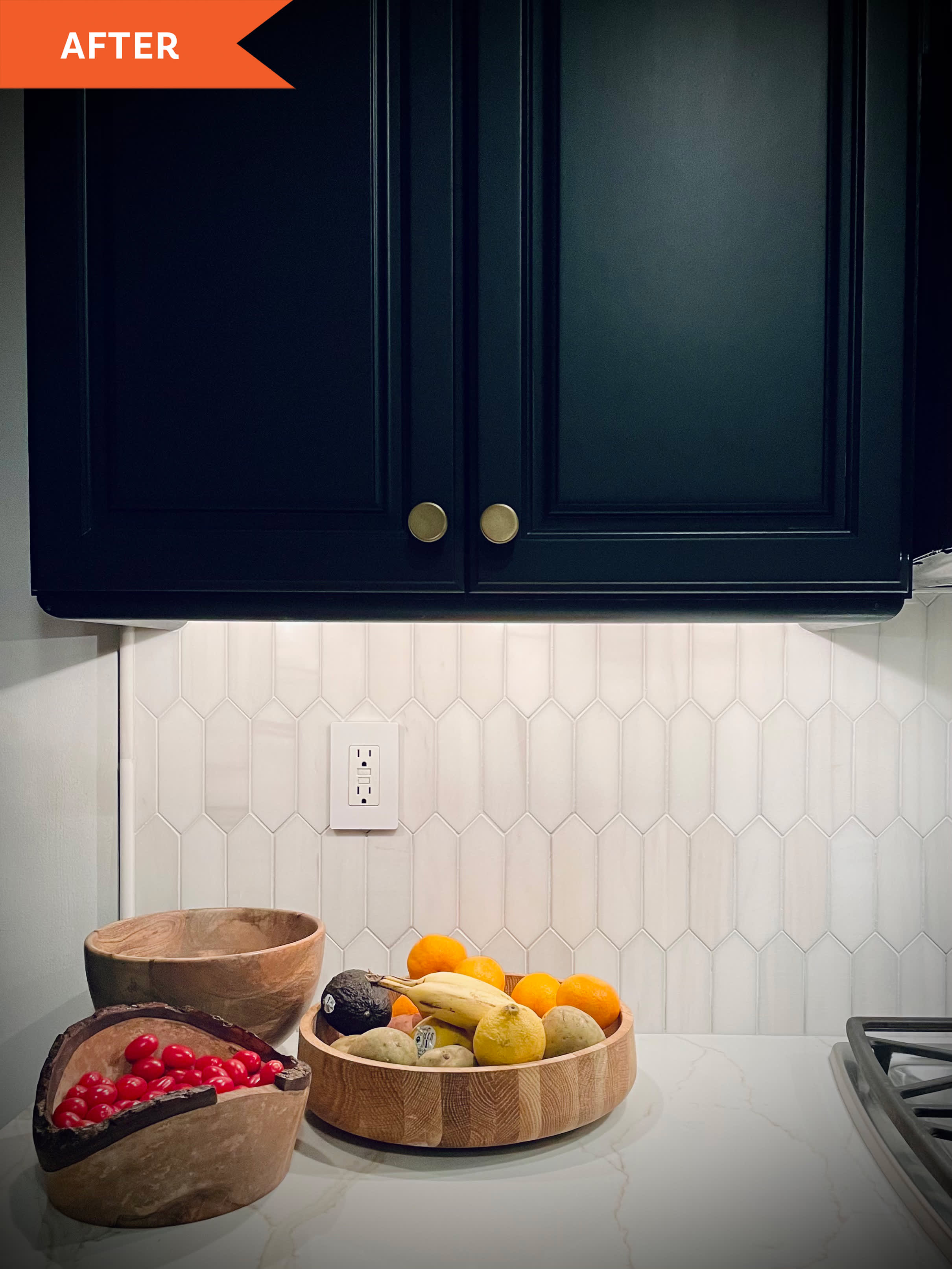 Countertop Cabinets in the Kitchen - The Honeycomb Home