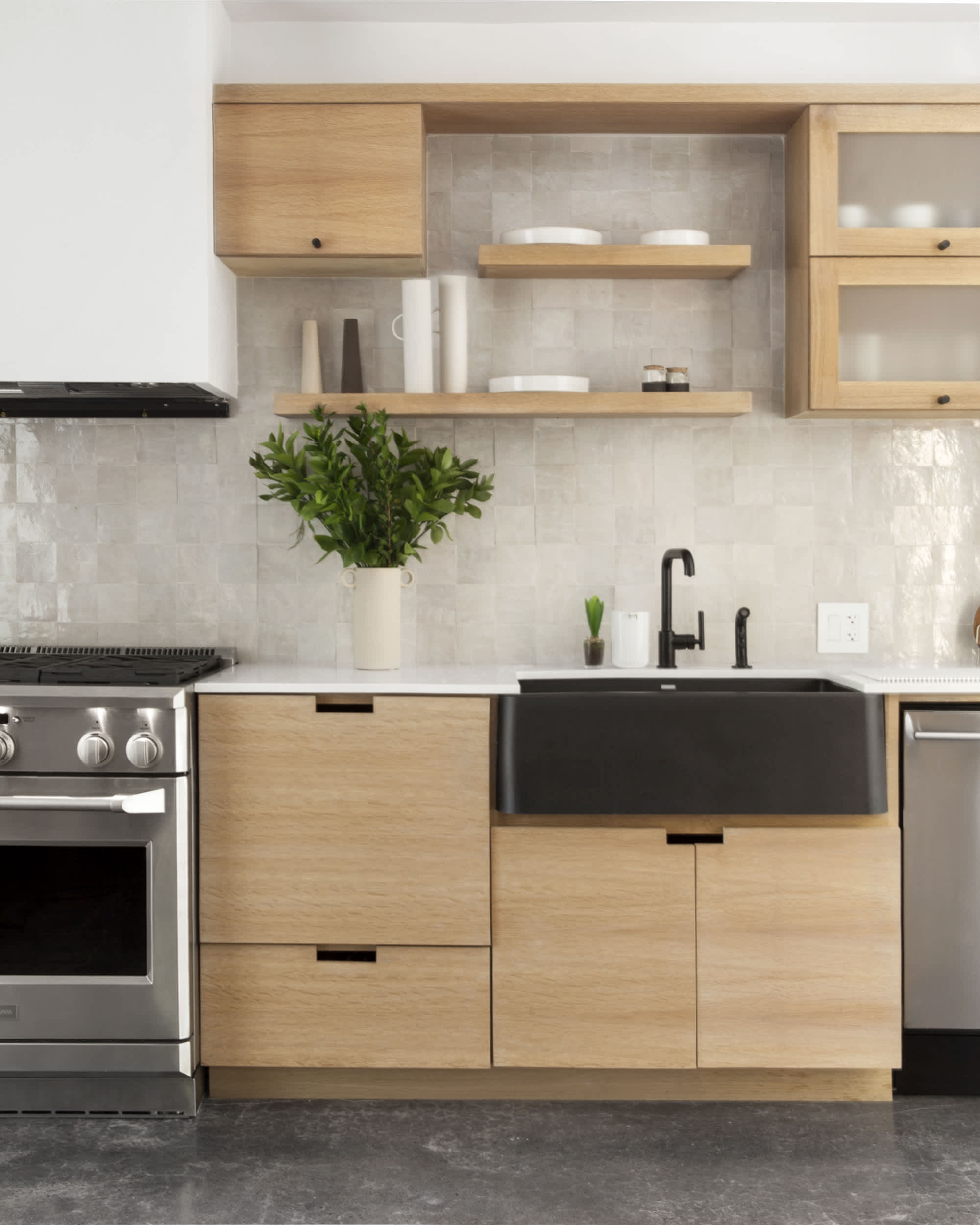 The Kitchen Design Trend Is Going Dark. Here's What You Need To Know –  Monstera Drive