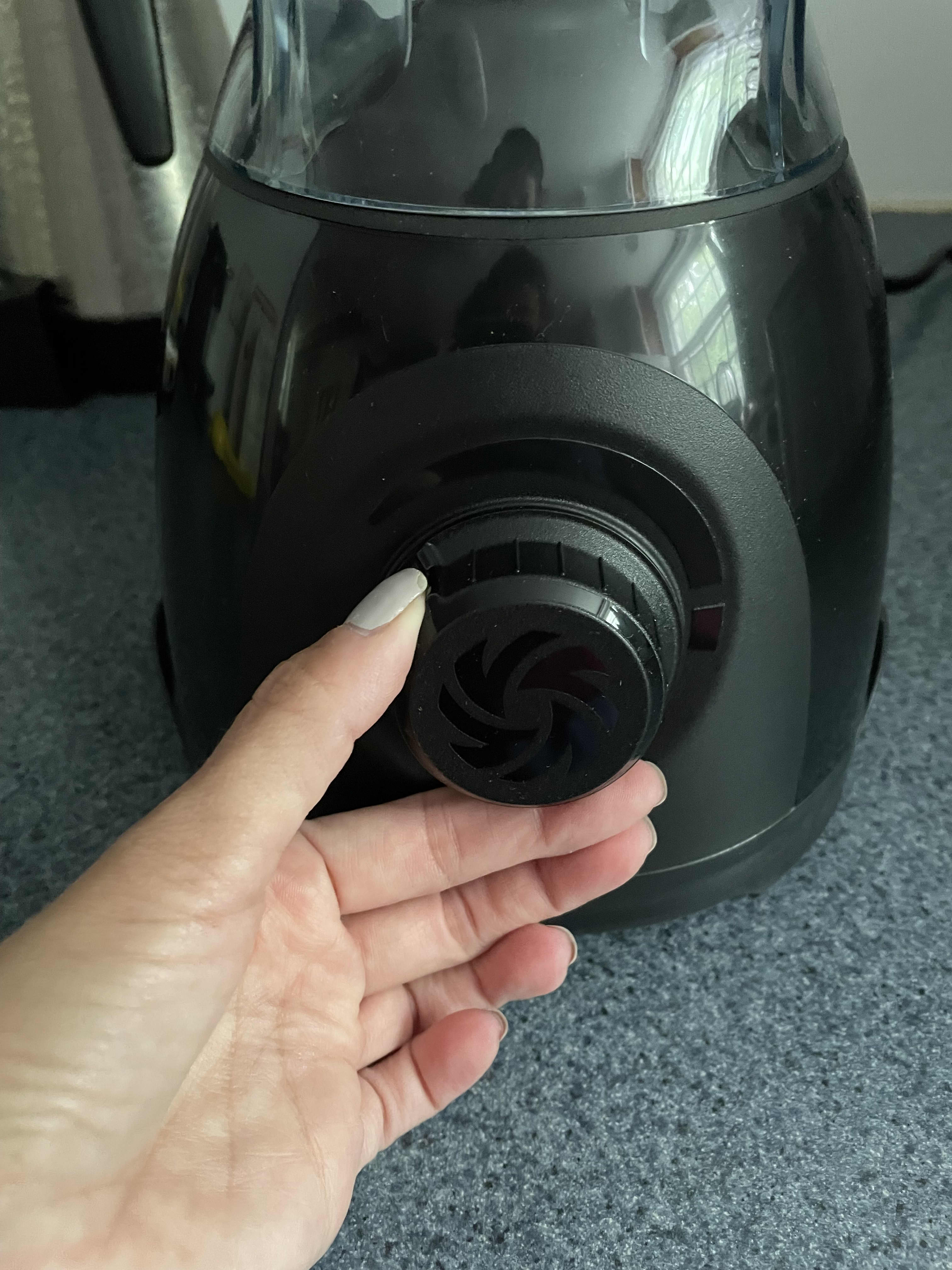 Vitamix ONE Streamlined Blender ~ Review