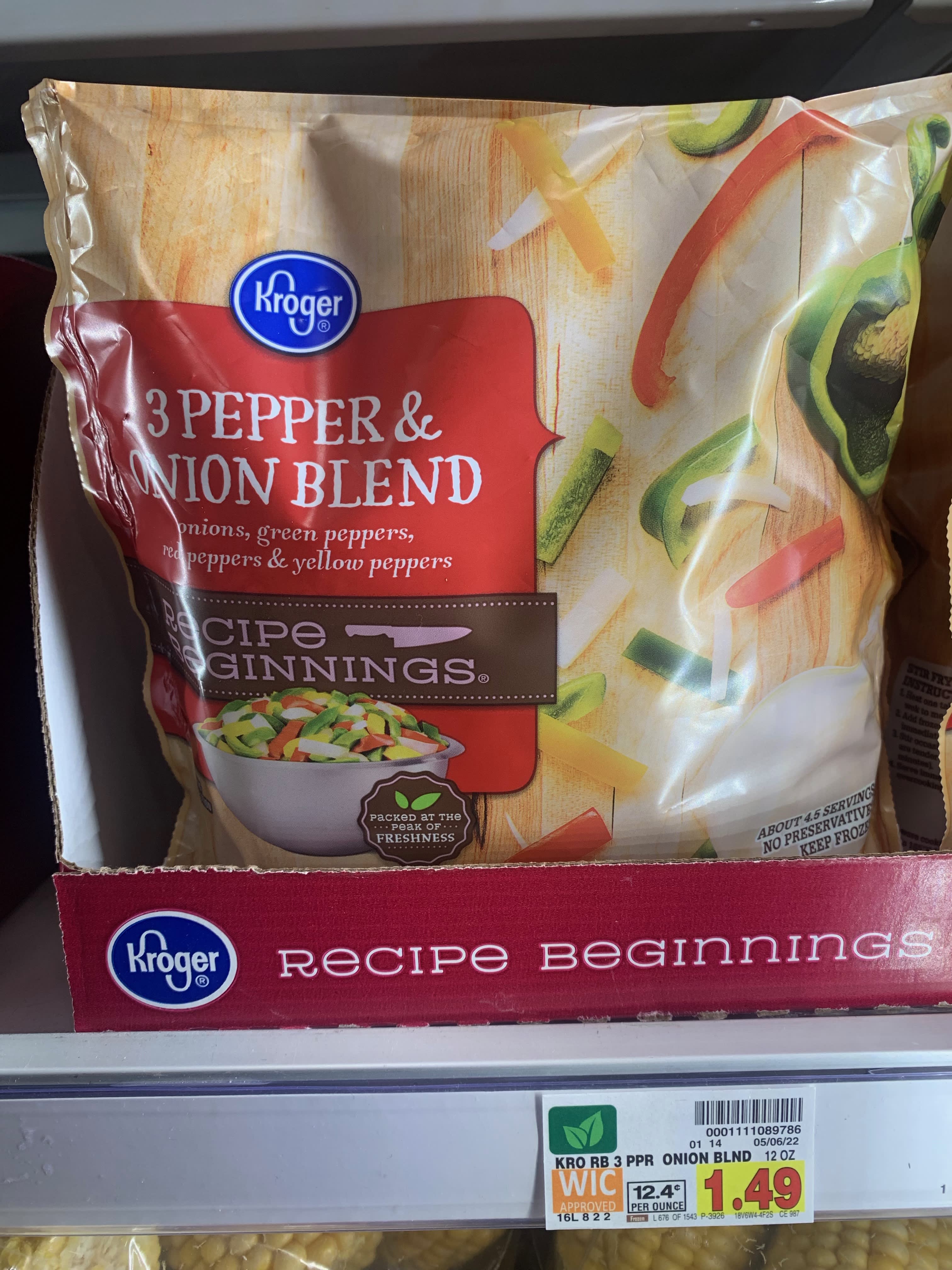 Kroger® Recipe Beginnings Frozen 3 Pepper & Onion Blend, 12 oz - Kroger