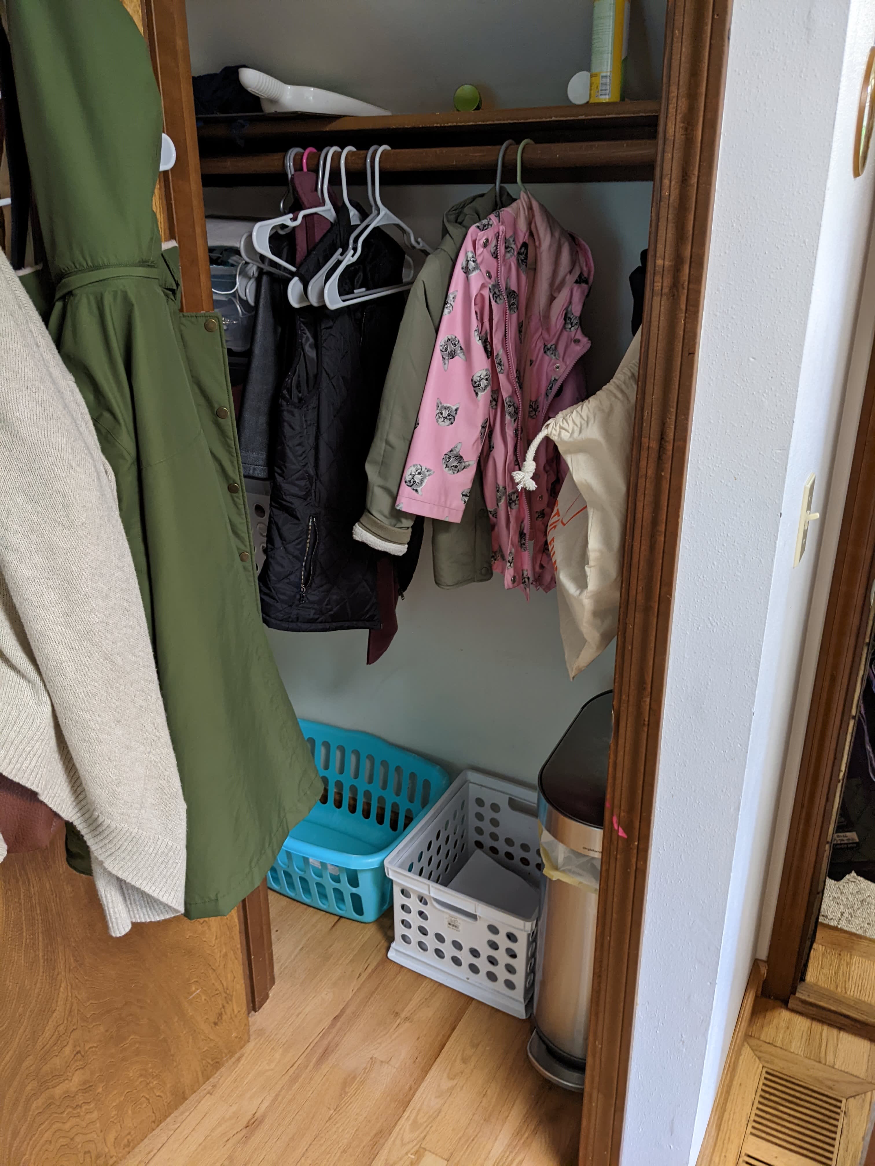 A kitchen bowl gets a tech makeover, a space-saving laundry basket