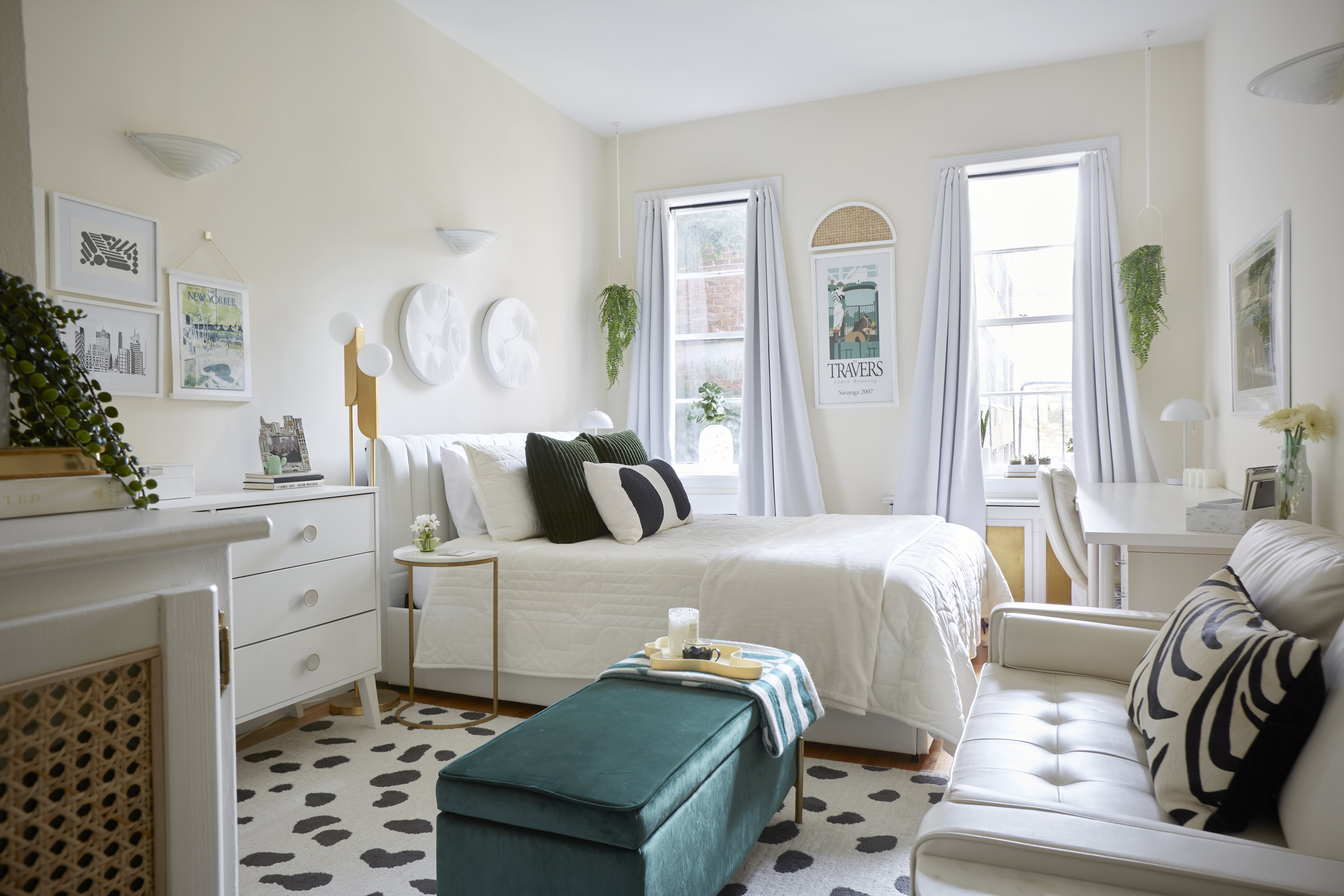 The Best Small-Space Decorating Ideas We've Seen at Apartment Therapy in  2022