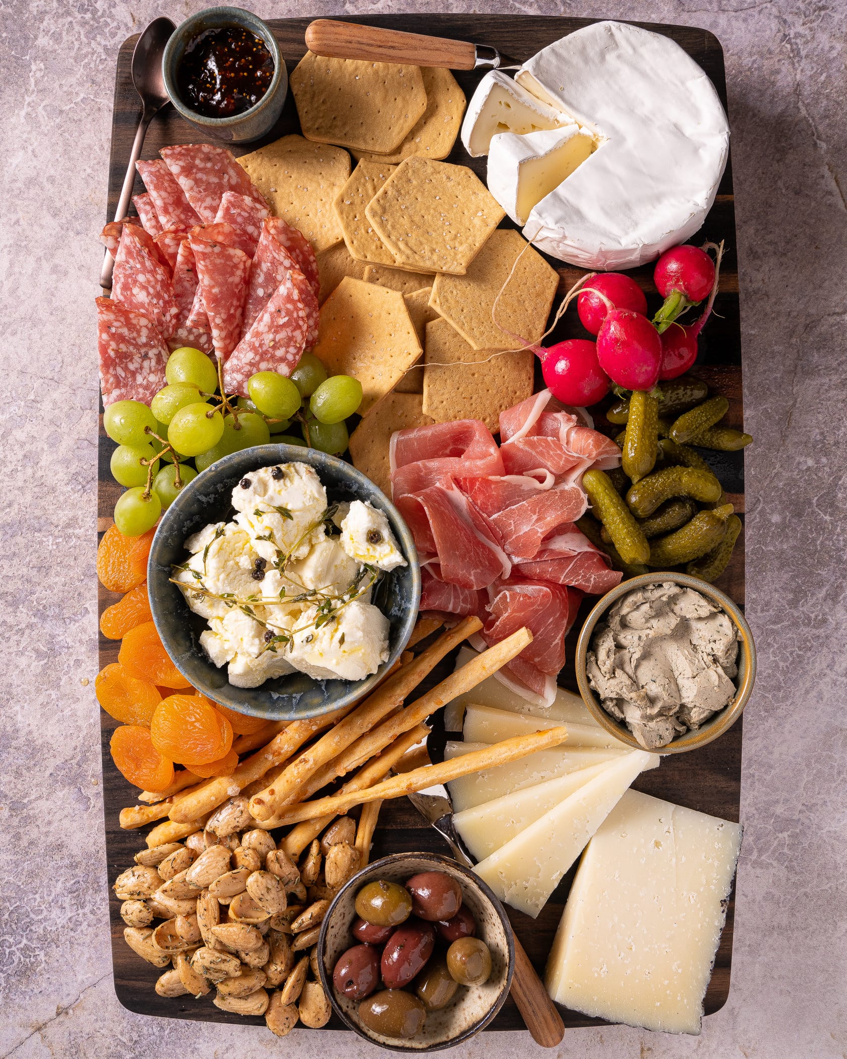 How To Make a Basic Charcuterie Board