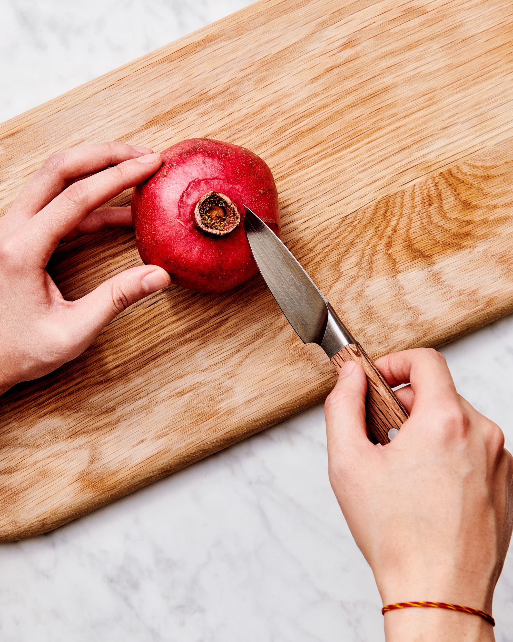 How To Cut and De-seed a Pomegranate (+ video!) - Everyday Delicious