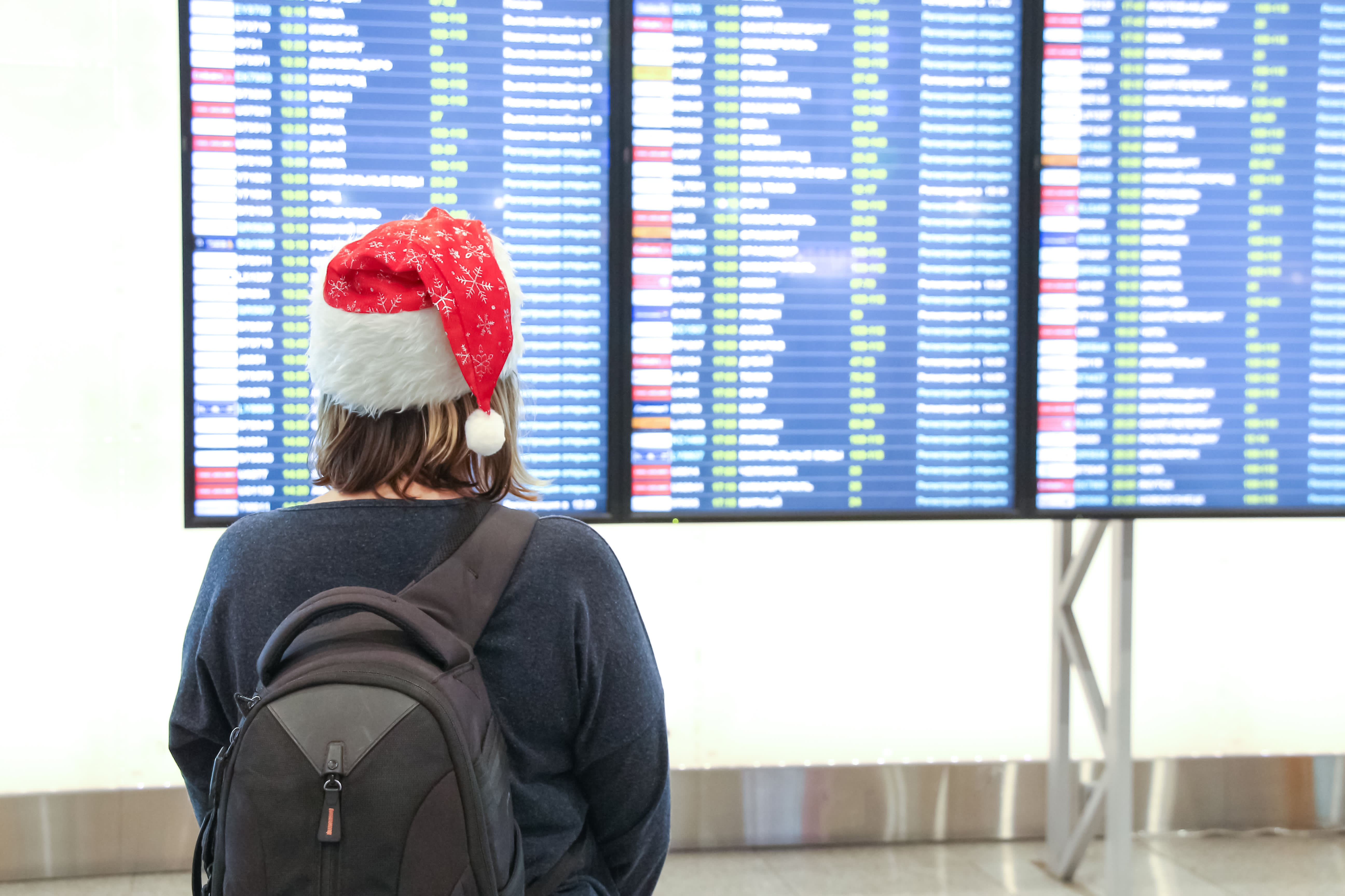 These Are the Best Days for Christmas Travel in 2022 | Apartment Therapy