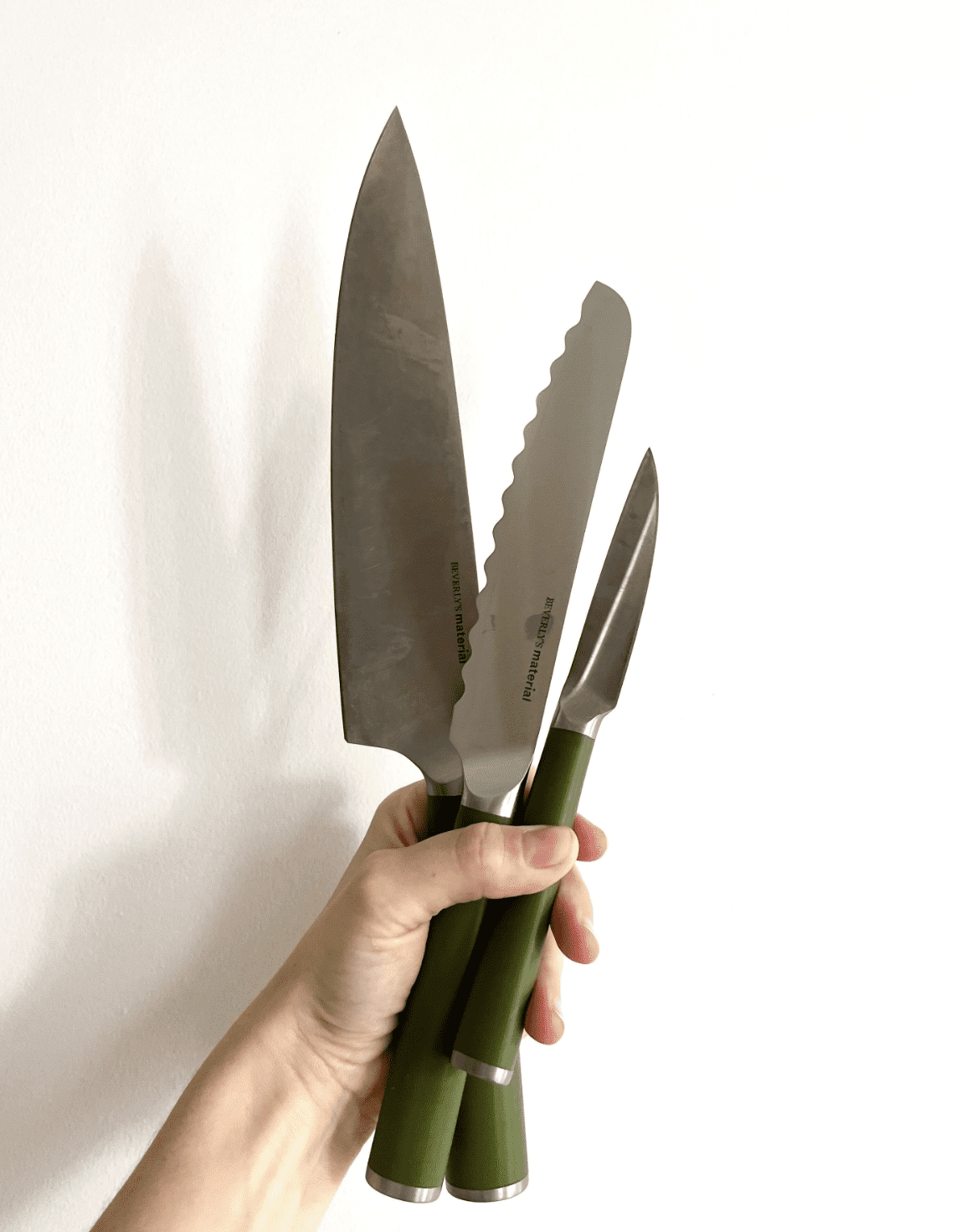Material's Knife Trio Plus Stand Review 2023: Price, Testing