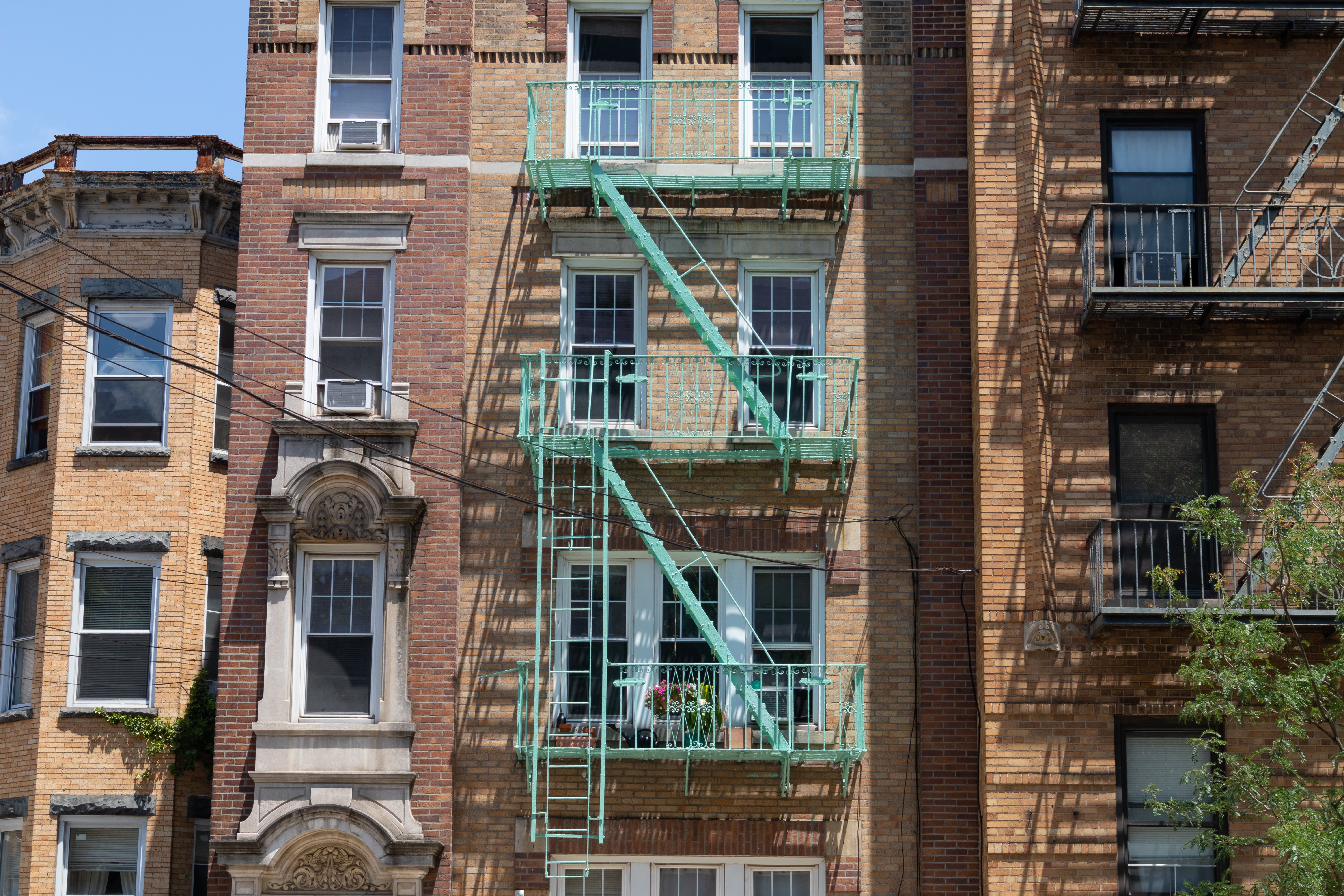 Portsmouth Naval Shipyard Apartments