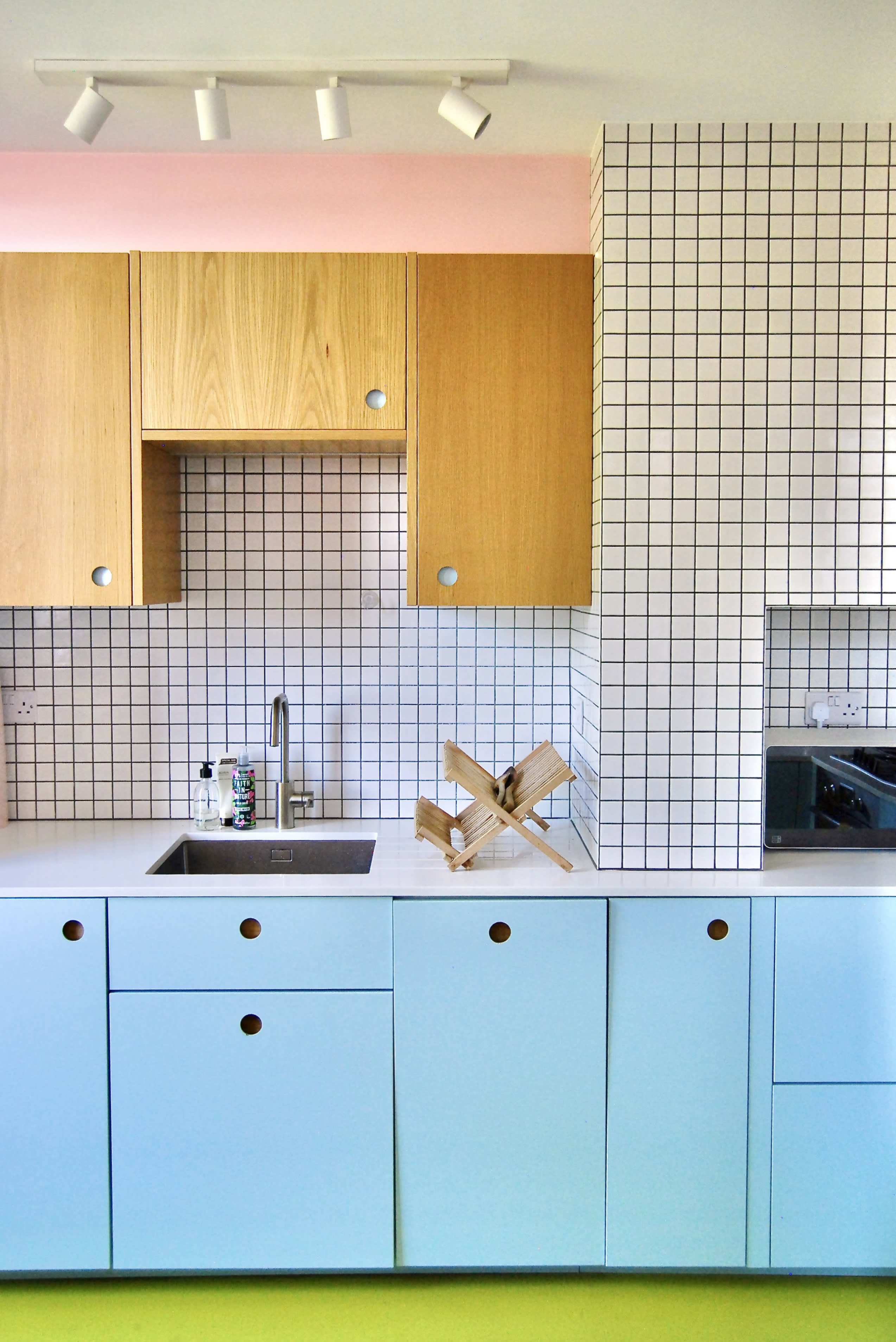33 genius tips for Organizing a Kitchen (no. 31 is a MUST for