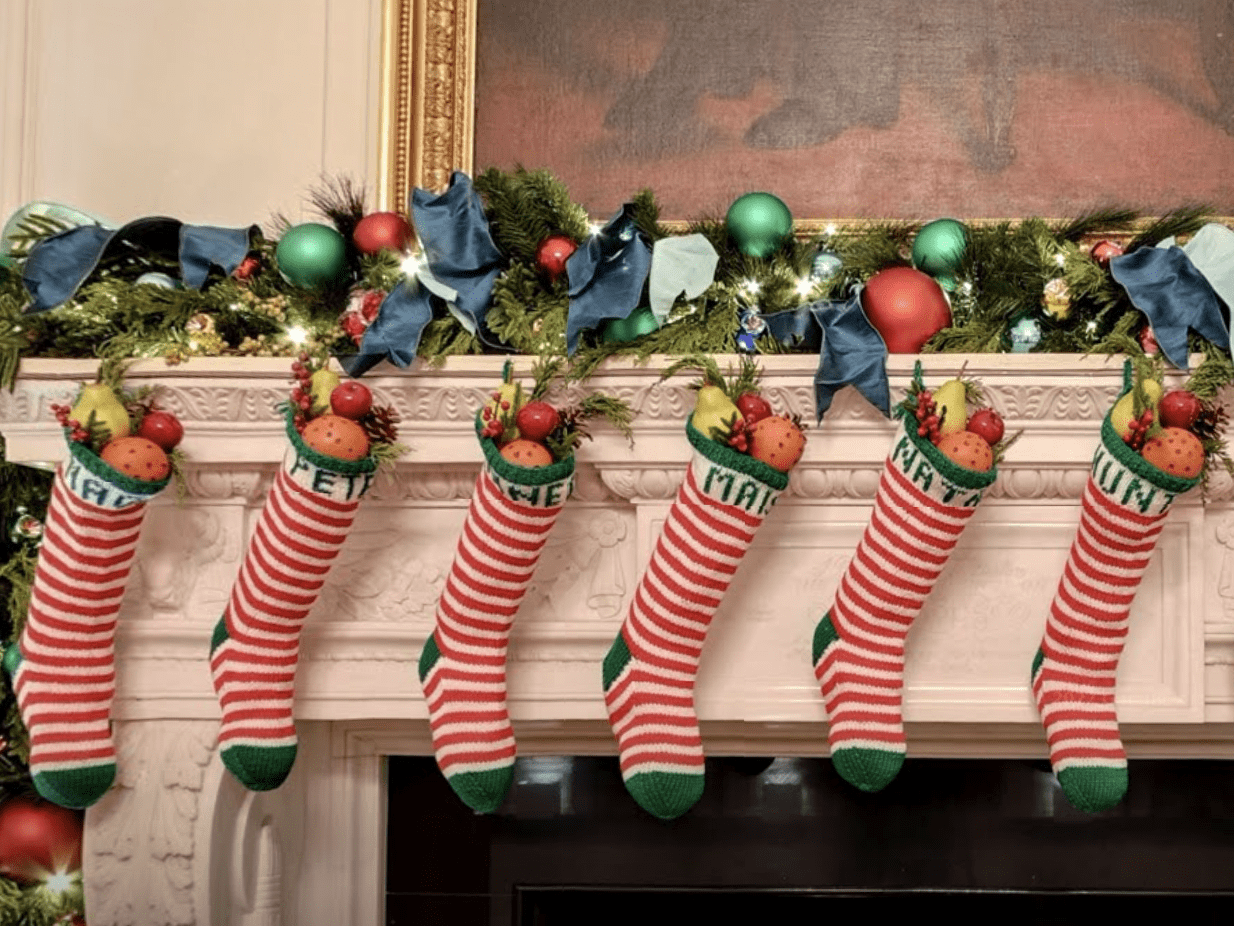 The White House Has Unveiled Its 2022 Christmas Decorations