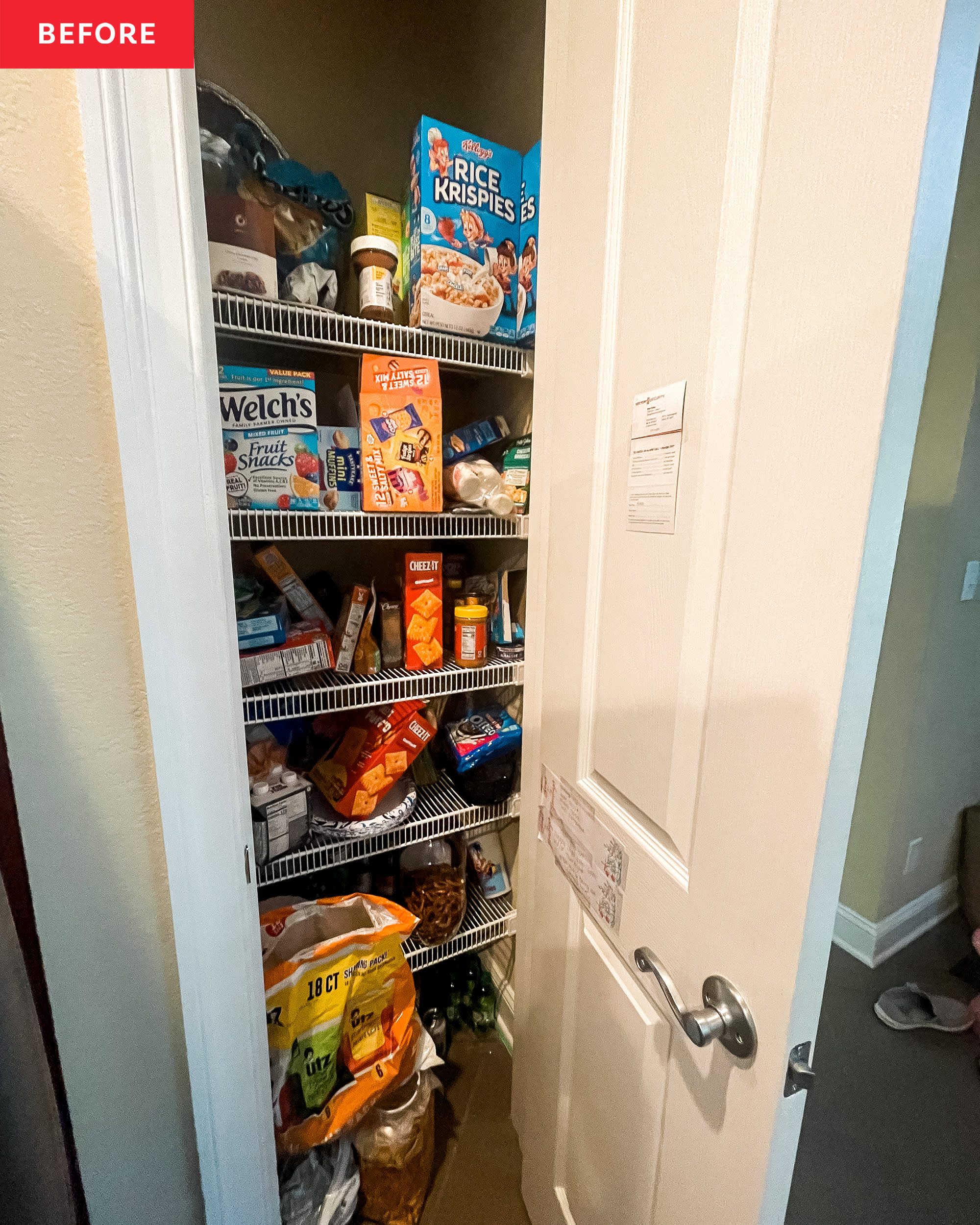 B&A: Cluttered, “Eyesore” Wire Pantry Gets a Total Makeover