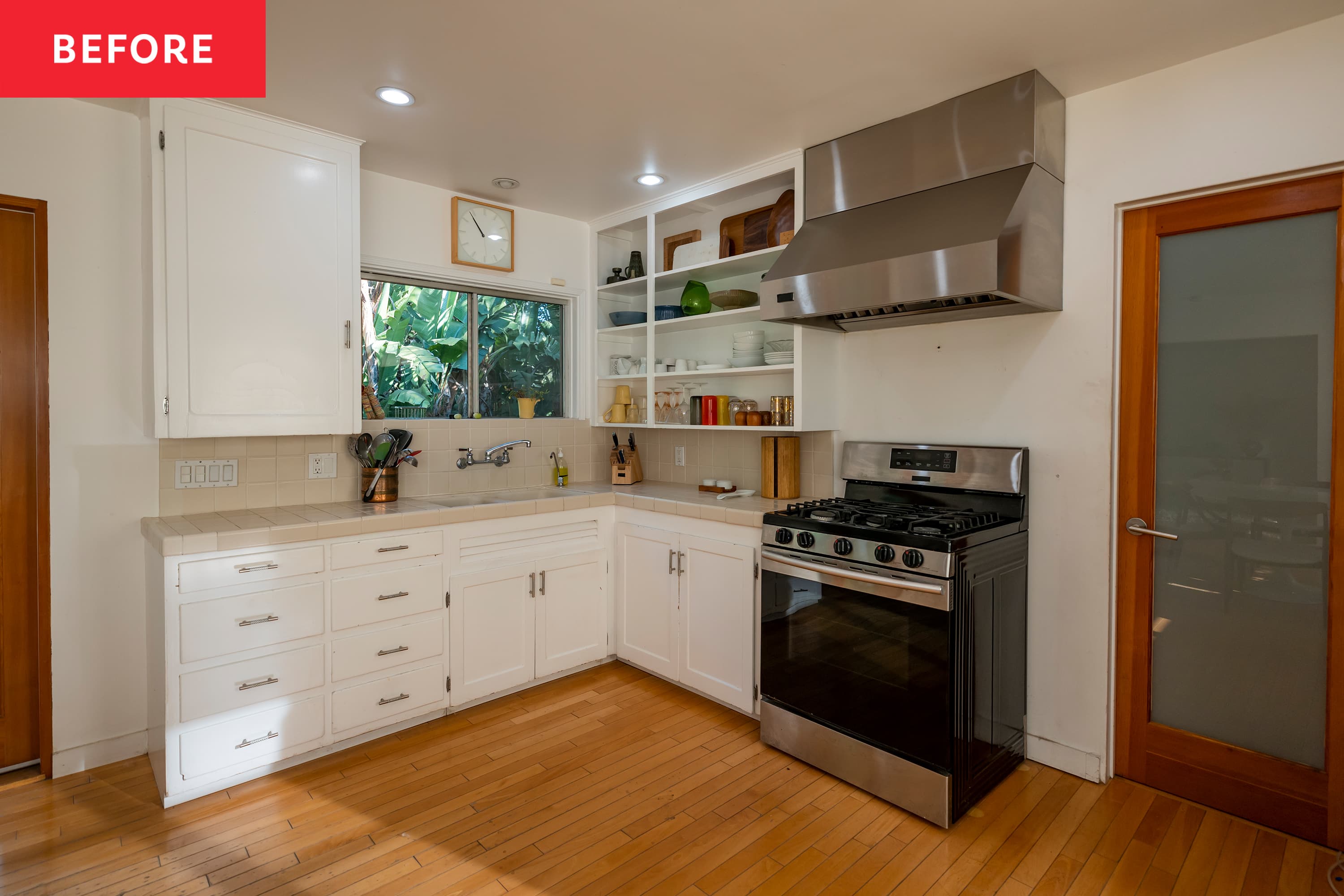 Before and After: On HGTV's “Celebrity IOU,” Drew Barrymore Adds Warmth and  Function to a Friend's Kitchen