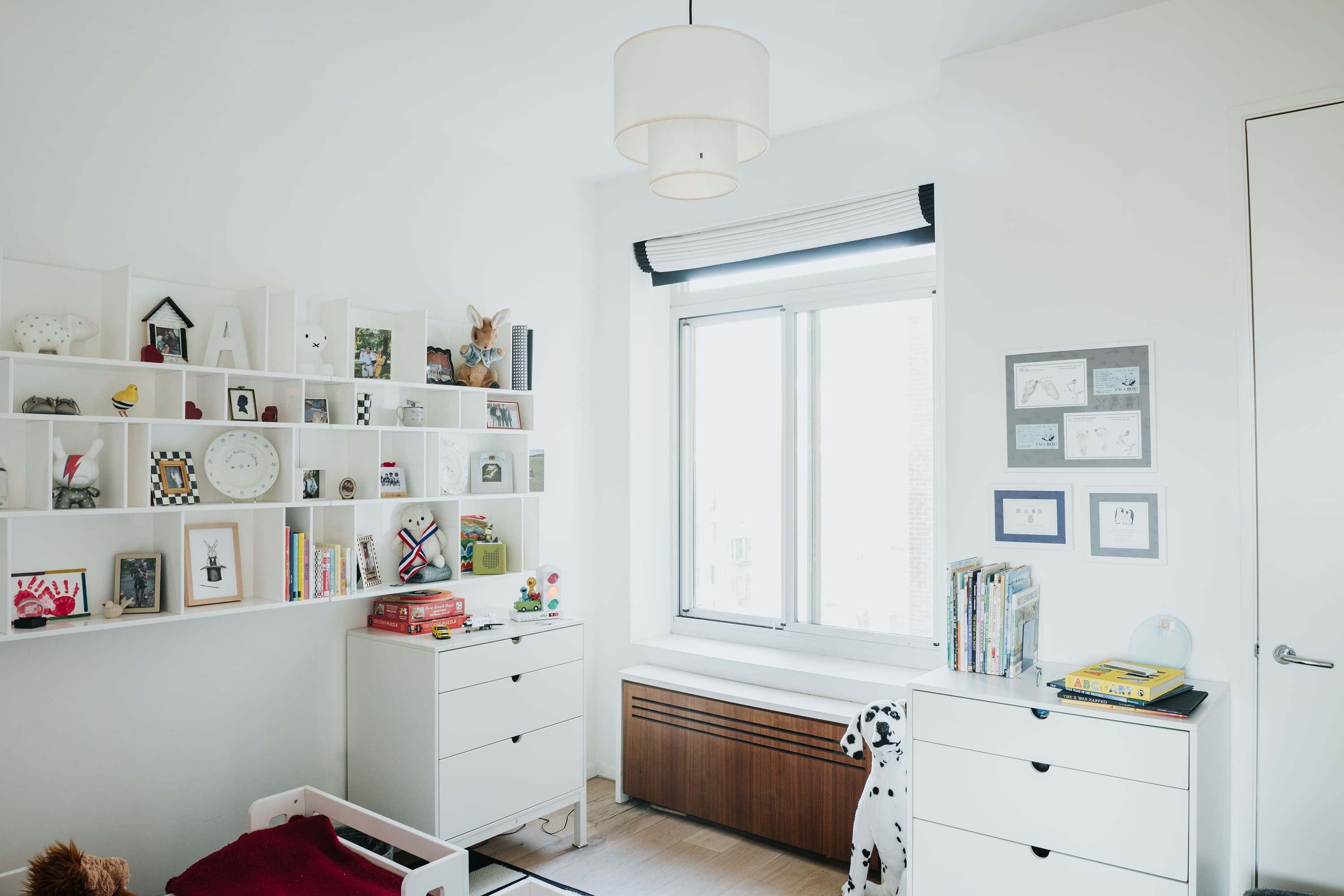 Small Shared NYC Boy's Bedroom | Cubby, image size:3000x2000