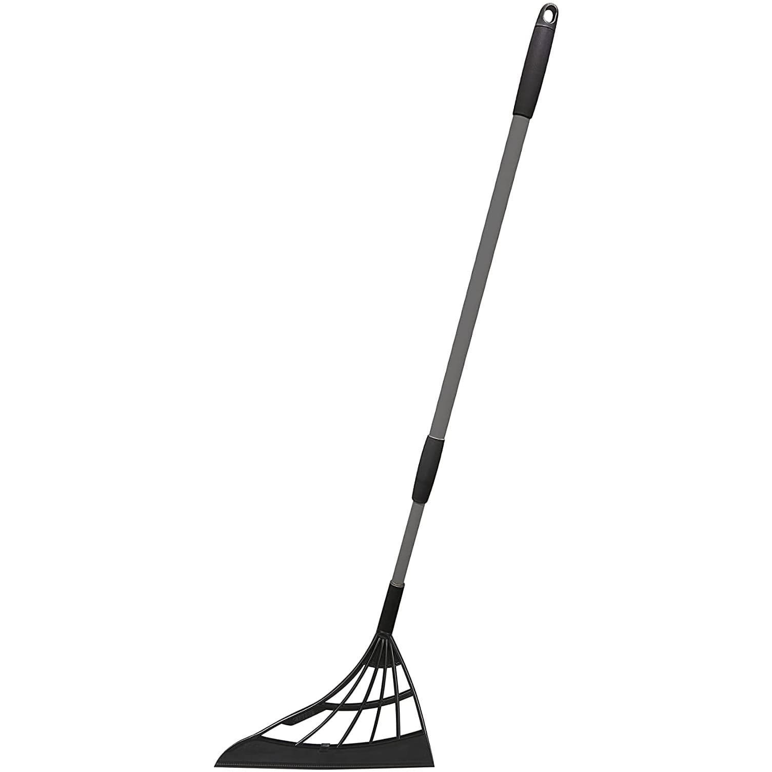 Broombi Broom Review: This Broom Cleans Your Floor Like a Squeegee