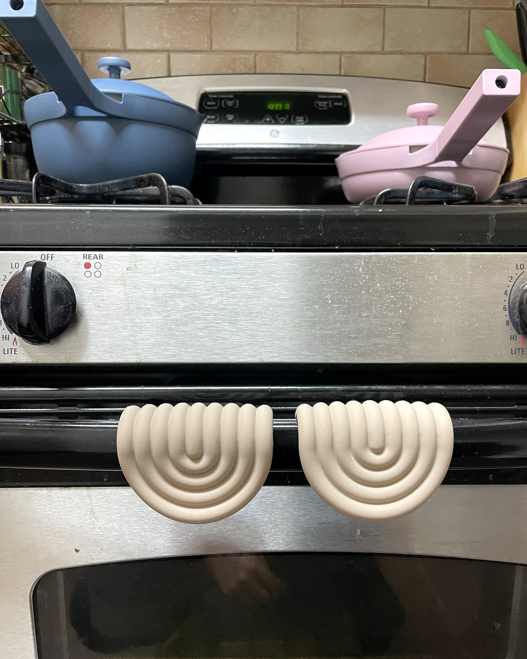 Our Favorite Oven Mitts (Review) in 2023 - Old House Journal