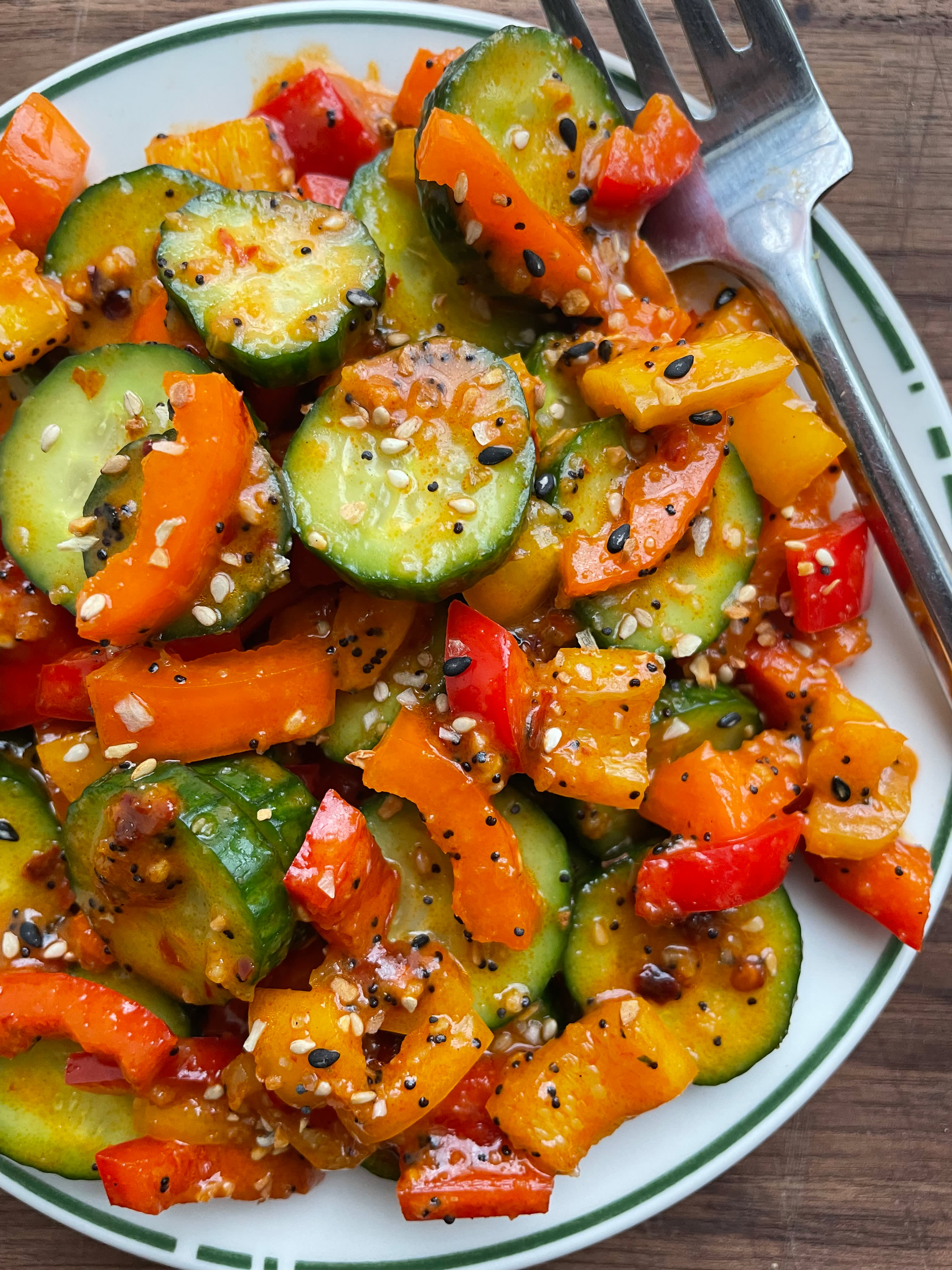 This Sweet Pepper and Cucumber Salad Is the Answer to Your Midday Munchies