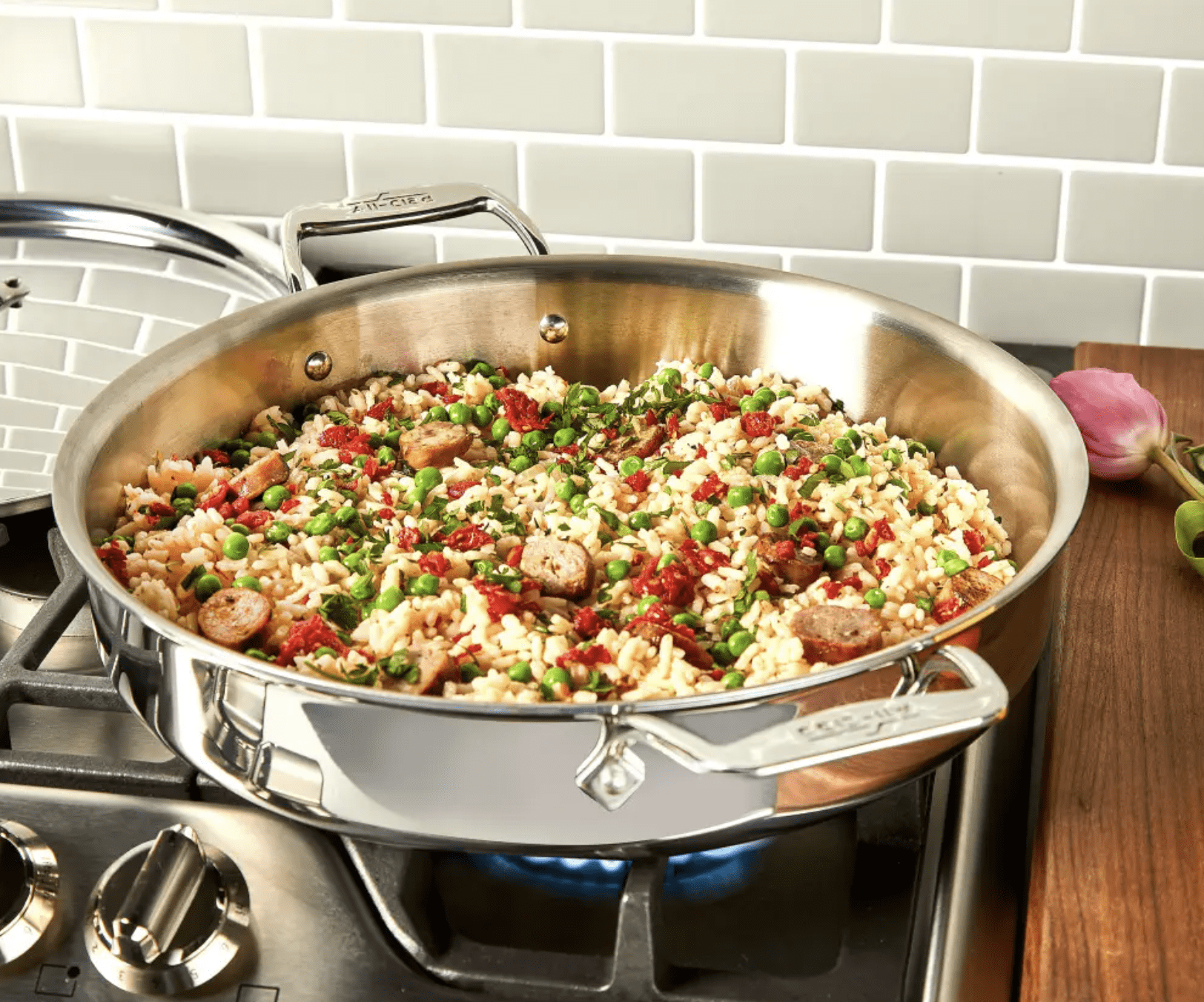 This All-Clad 10-piece cookware set is $100 off at Macy's