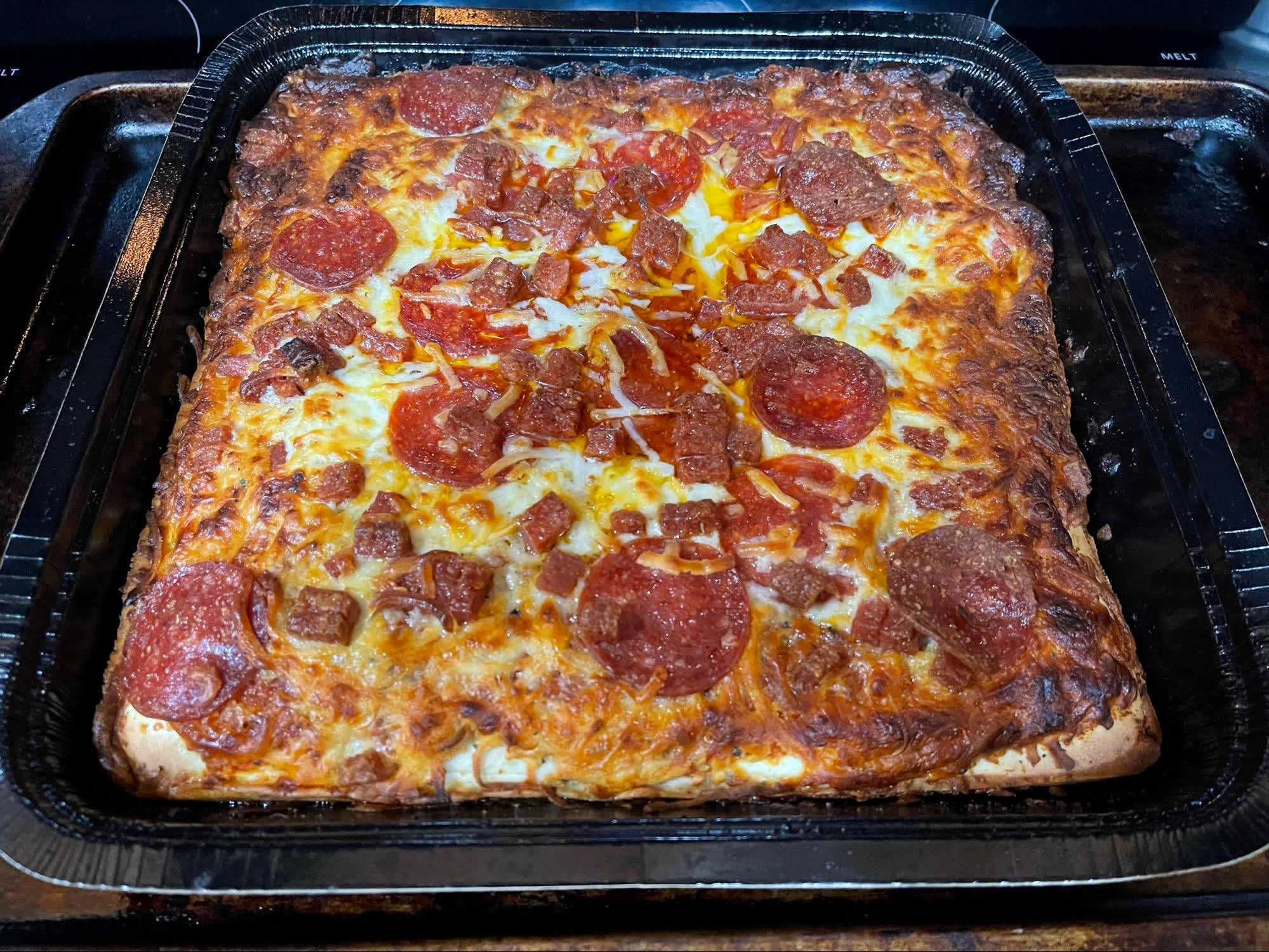 motor-city-pizza-co-double-pepperoni-detroit-style-deep-56-off